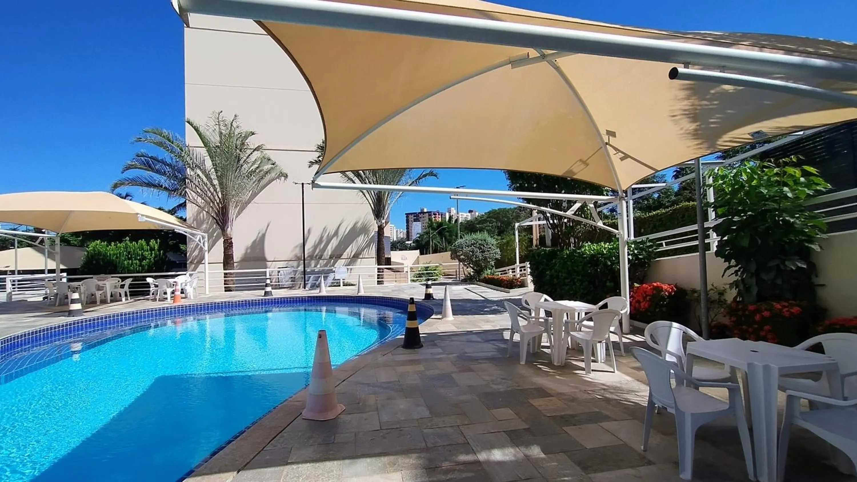 Day in Thermas do Bandeirante Caldas Novas - ACHEI FERIAS - Com Roupa de Cama