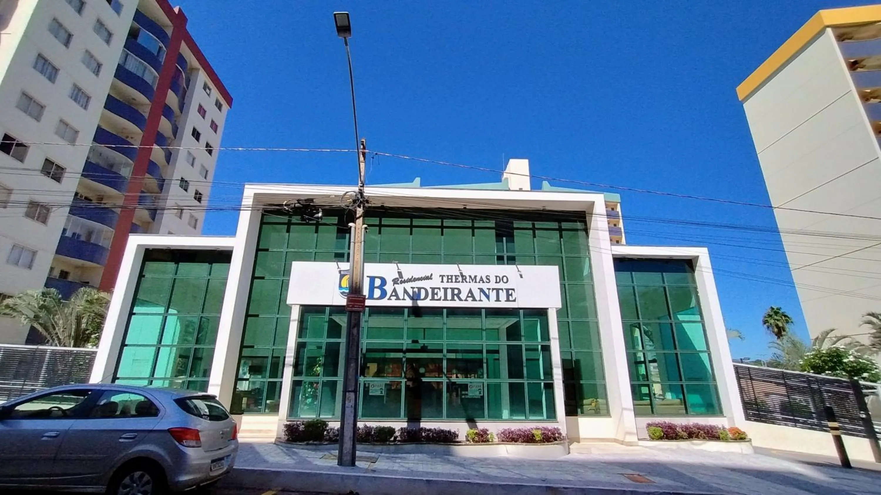 Property building in Thermas do Bandeirante Caldas Novas - ACHEI FERIAS - Com Roupa de Cama