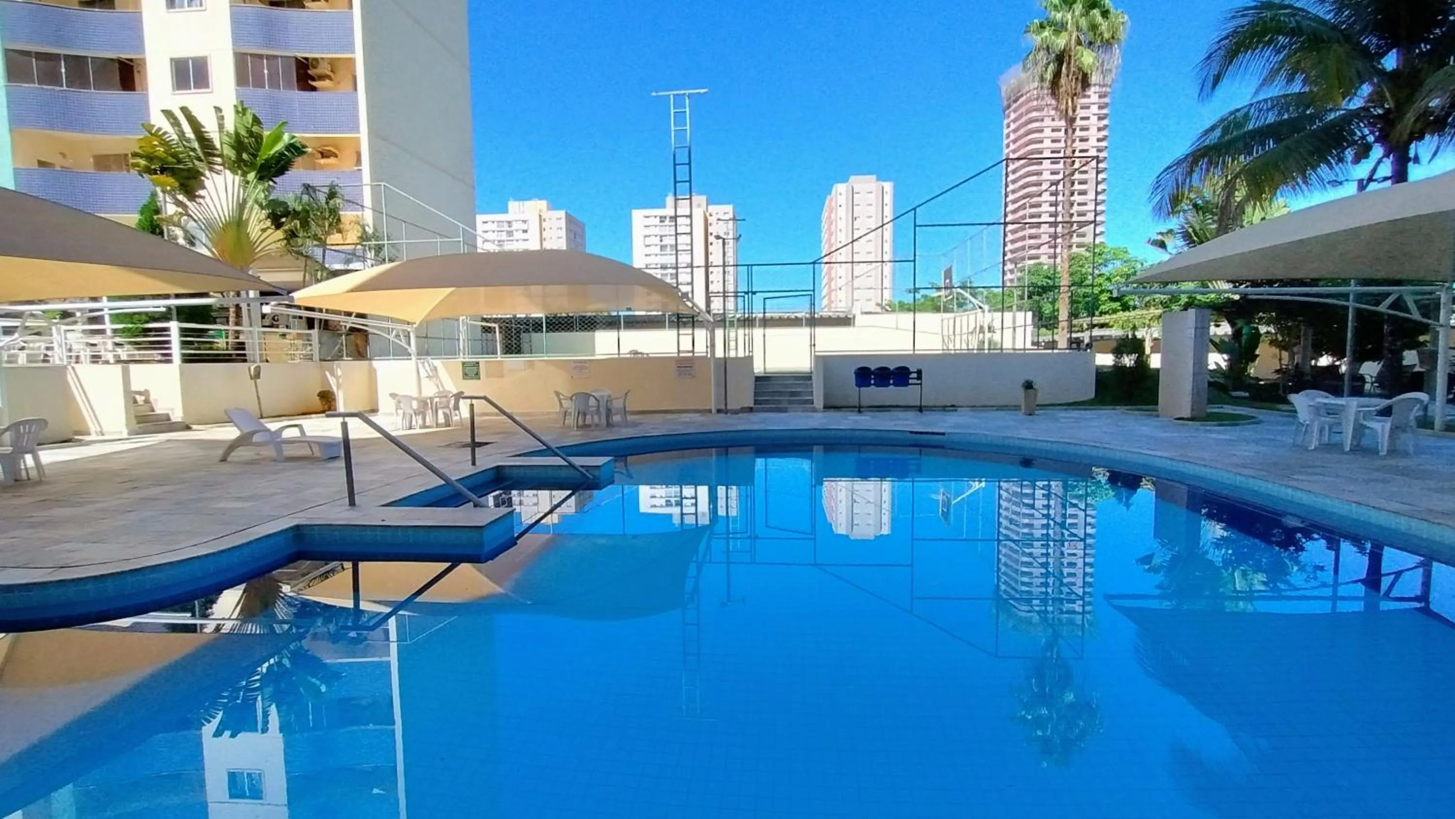 Property building in Thermas do Bandeirante Caldas Novas - ACHEI FERIAS - Com Roupa de Cama