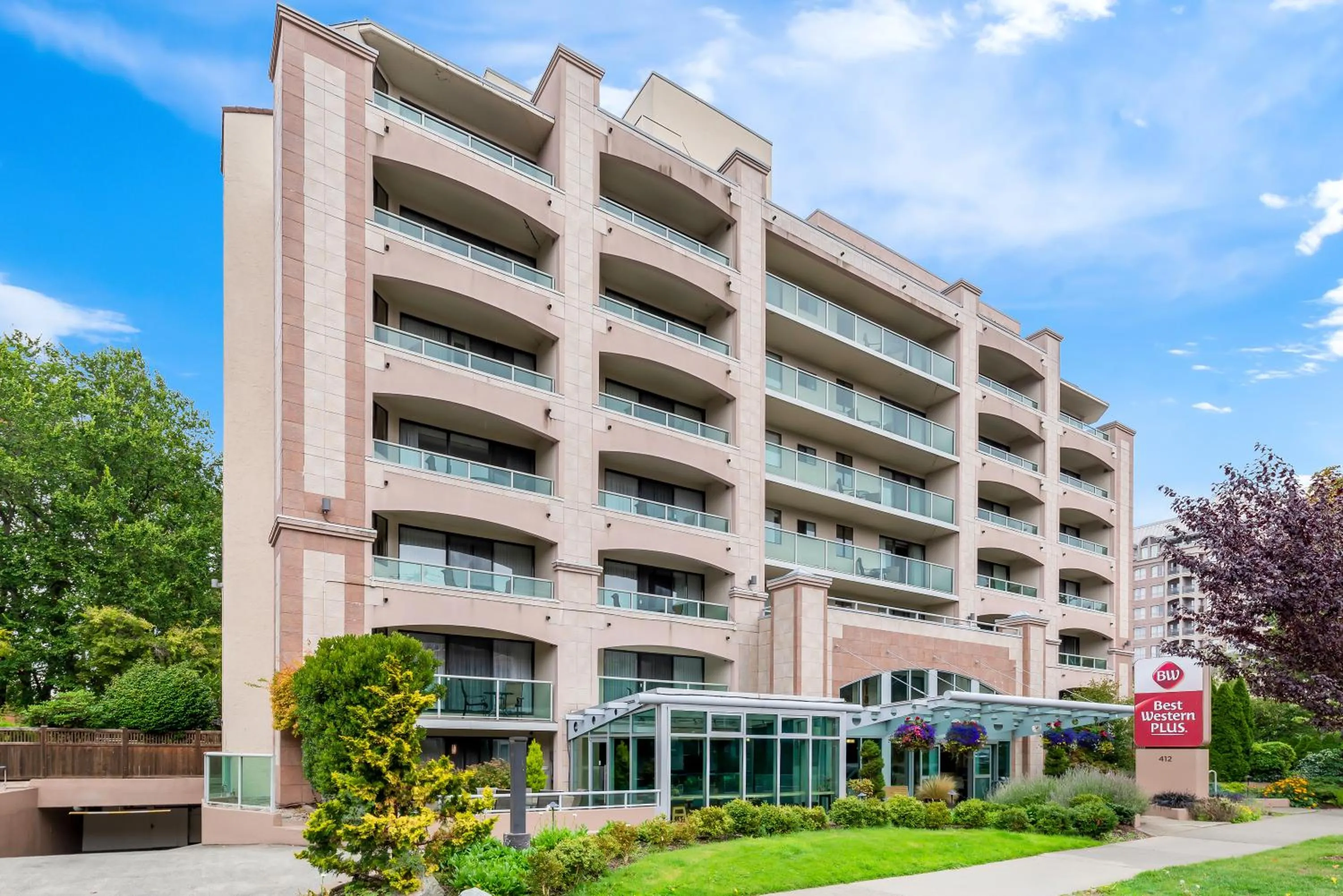 Best Western PLUS Inner Harbour Hotel