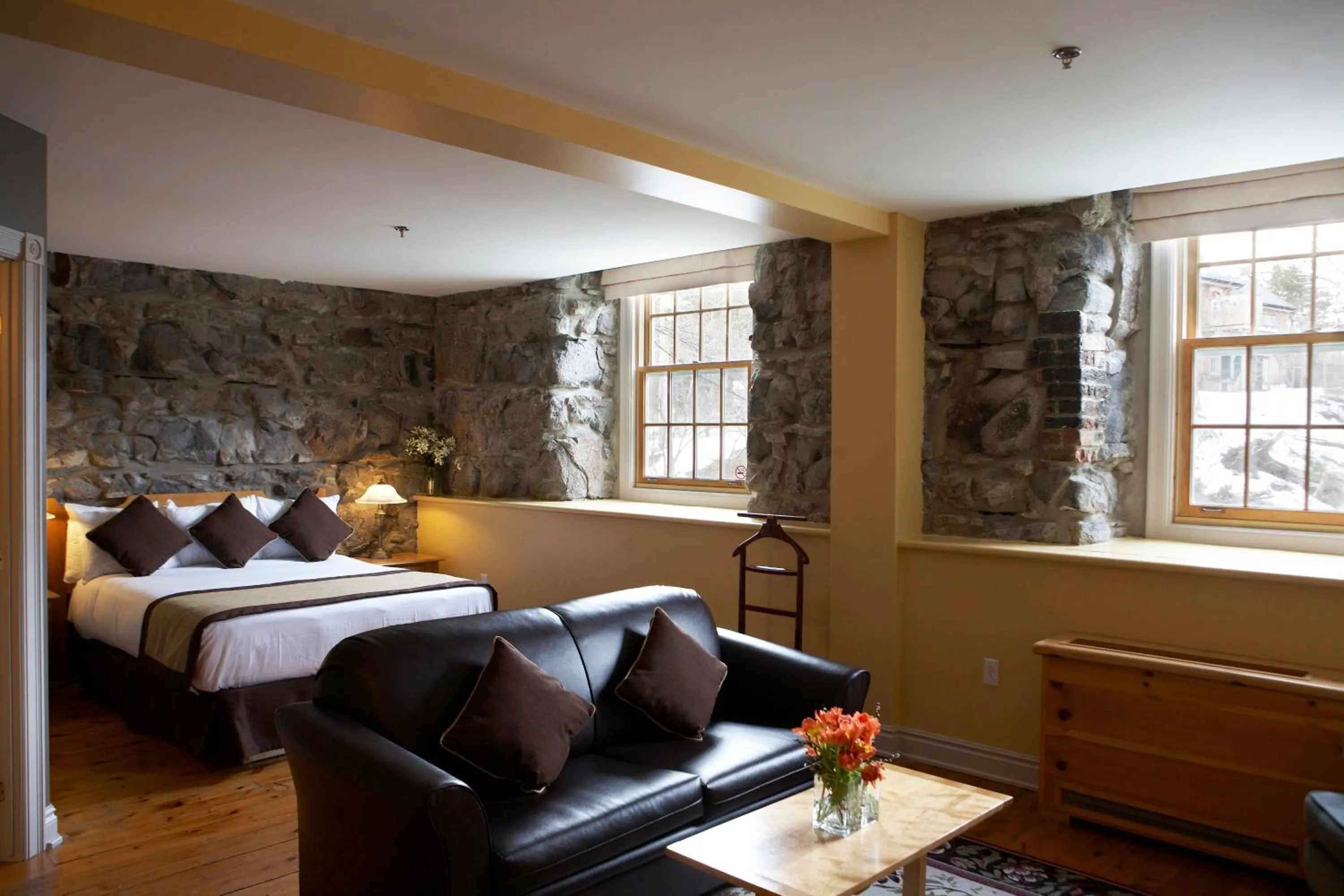 Photo of the whole room, Bed in Moulin Wakefield Mill Hotel & Spa