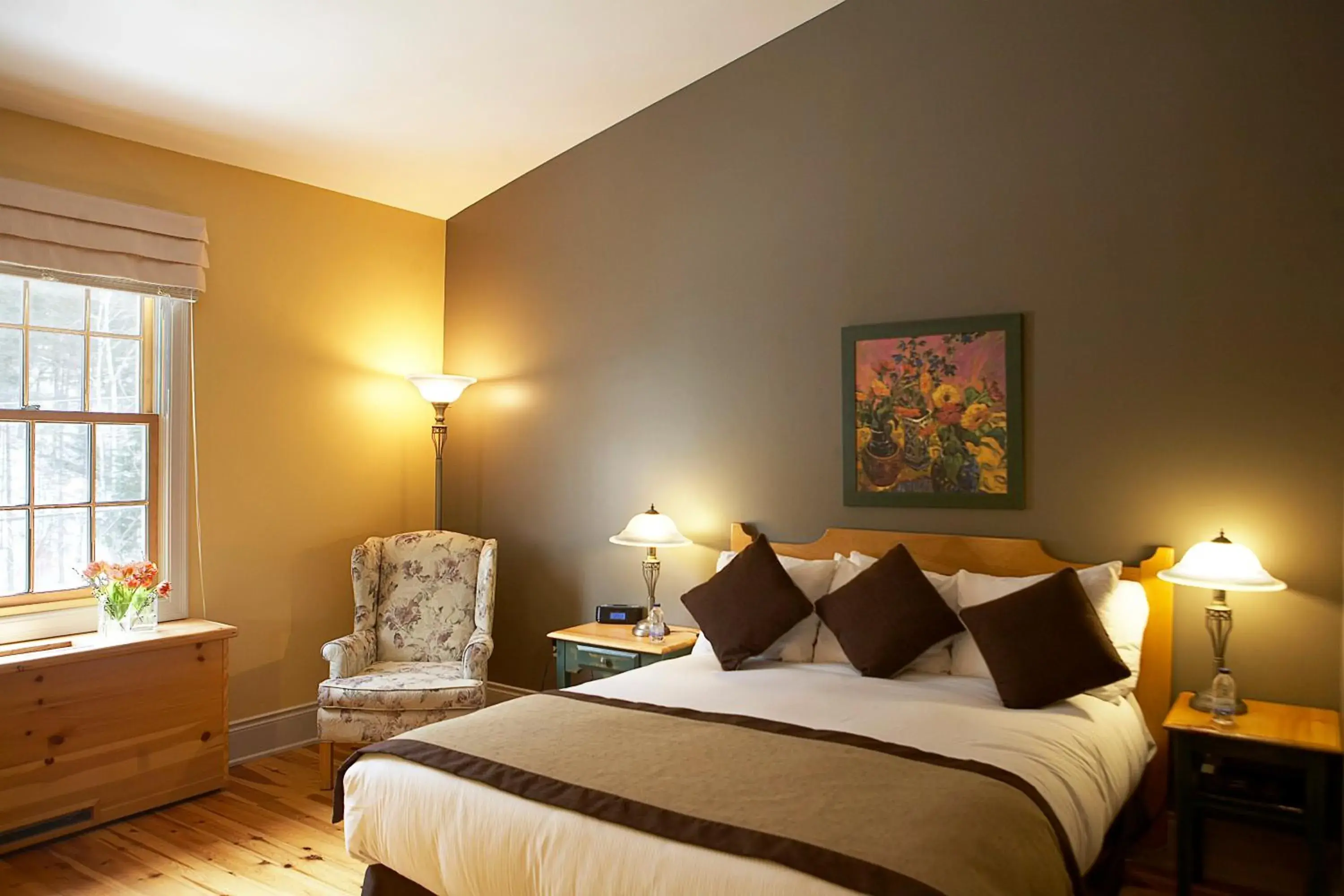 Deluxe Room Mill River - Queen in Moulin Wakefield Mill Hotel & Spa Deluxe Room Mill River - Queen in Moulin Wakefield Mill Hotel & Spa