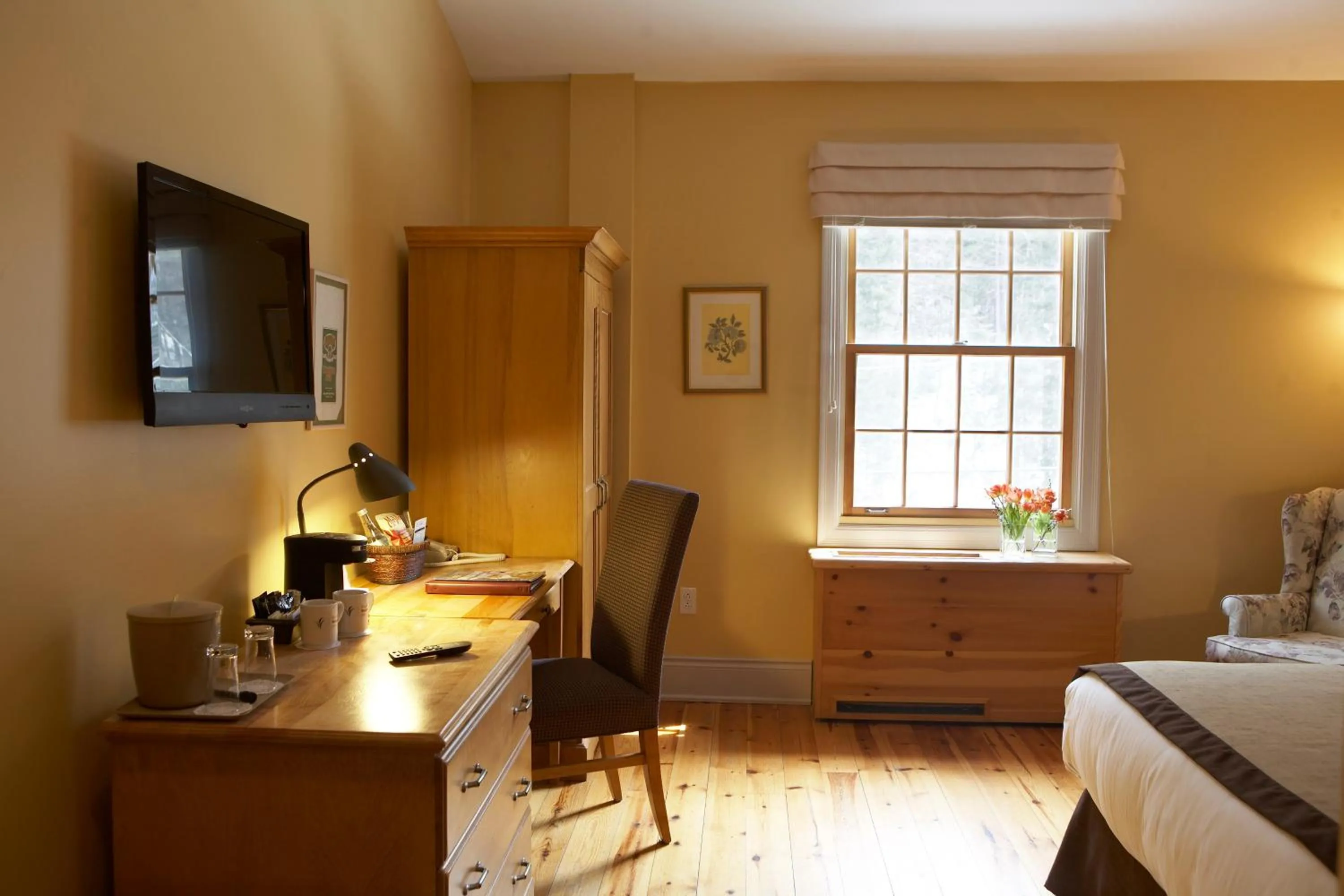 Photo of the whole room, Bed in Moulin Wakefield Mill Hotel & Spa