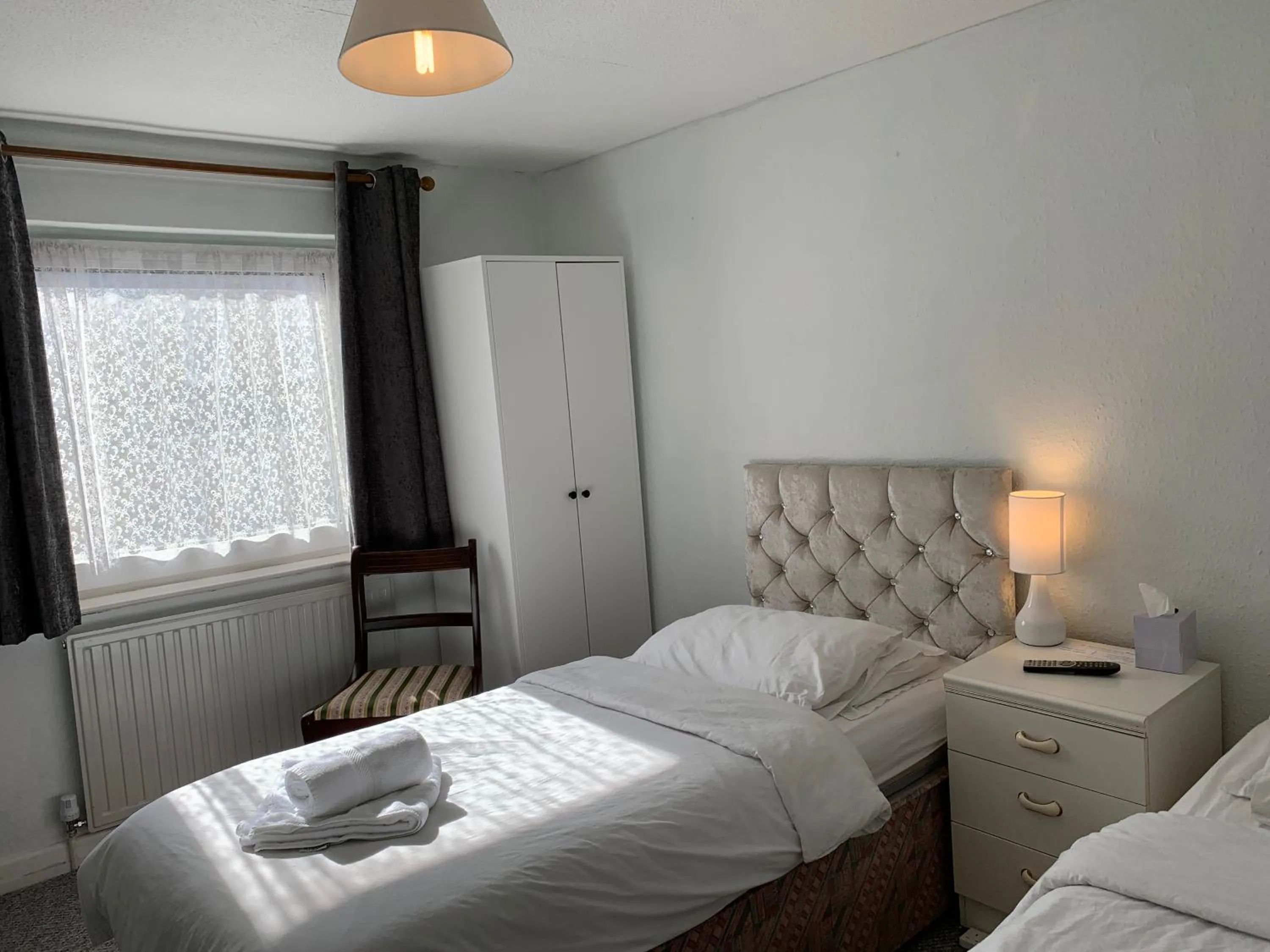 Photo of the whole room, Bed in St Anne's Road Guest House
