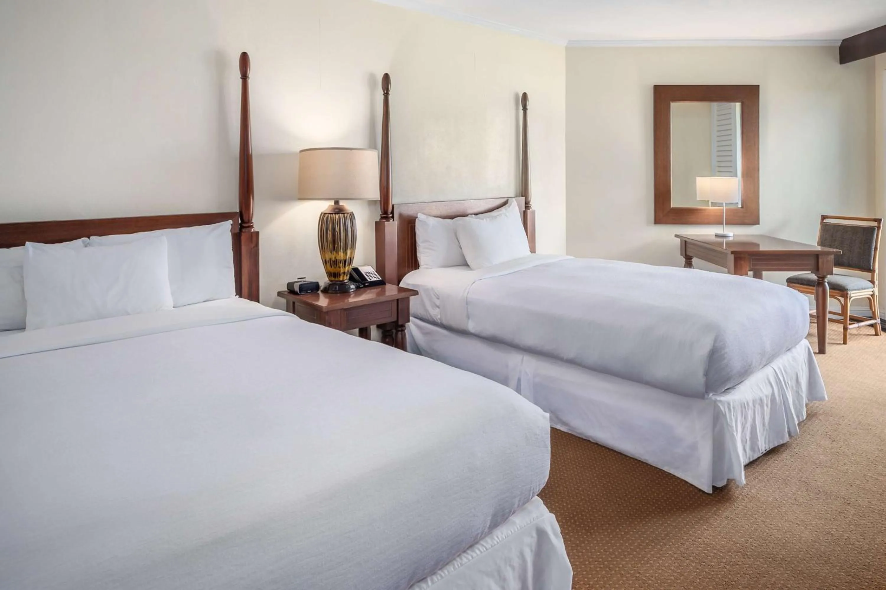 Bedroom, Bed in OUTRIGGER Kaua'i Beach Resort & Spa