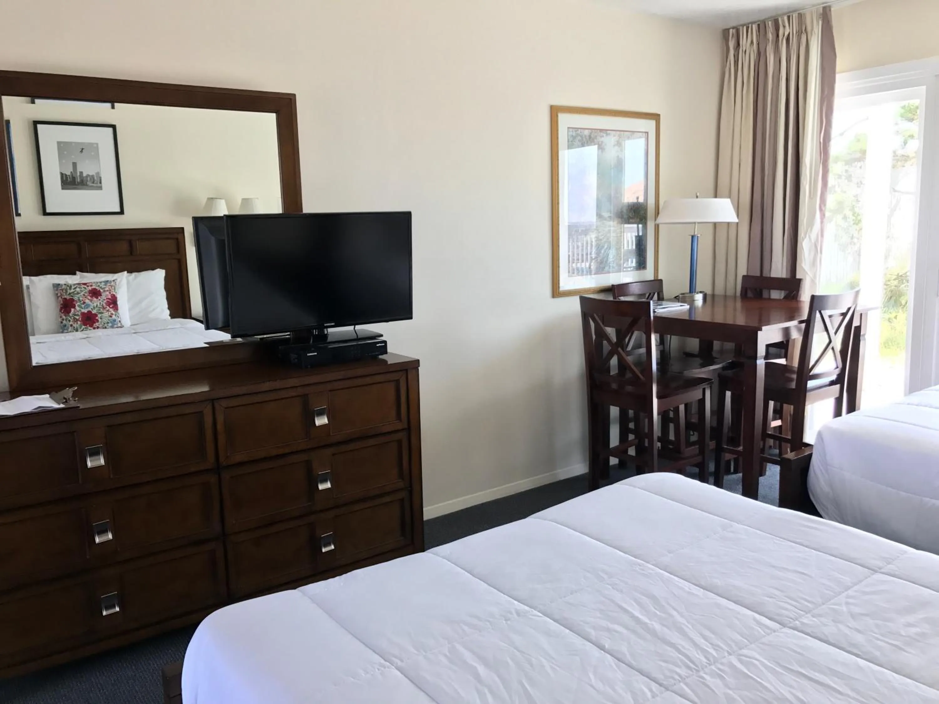 Dining area in Ocean Surf Resort