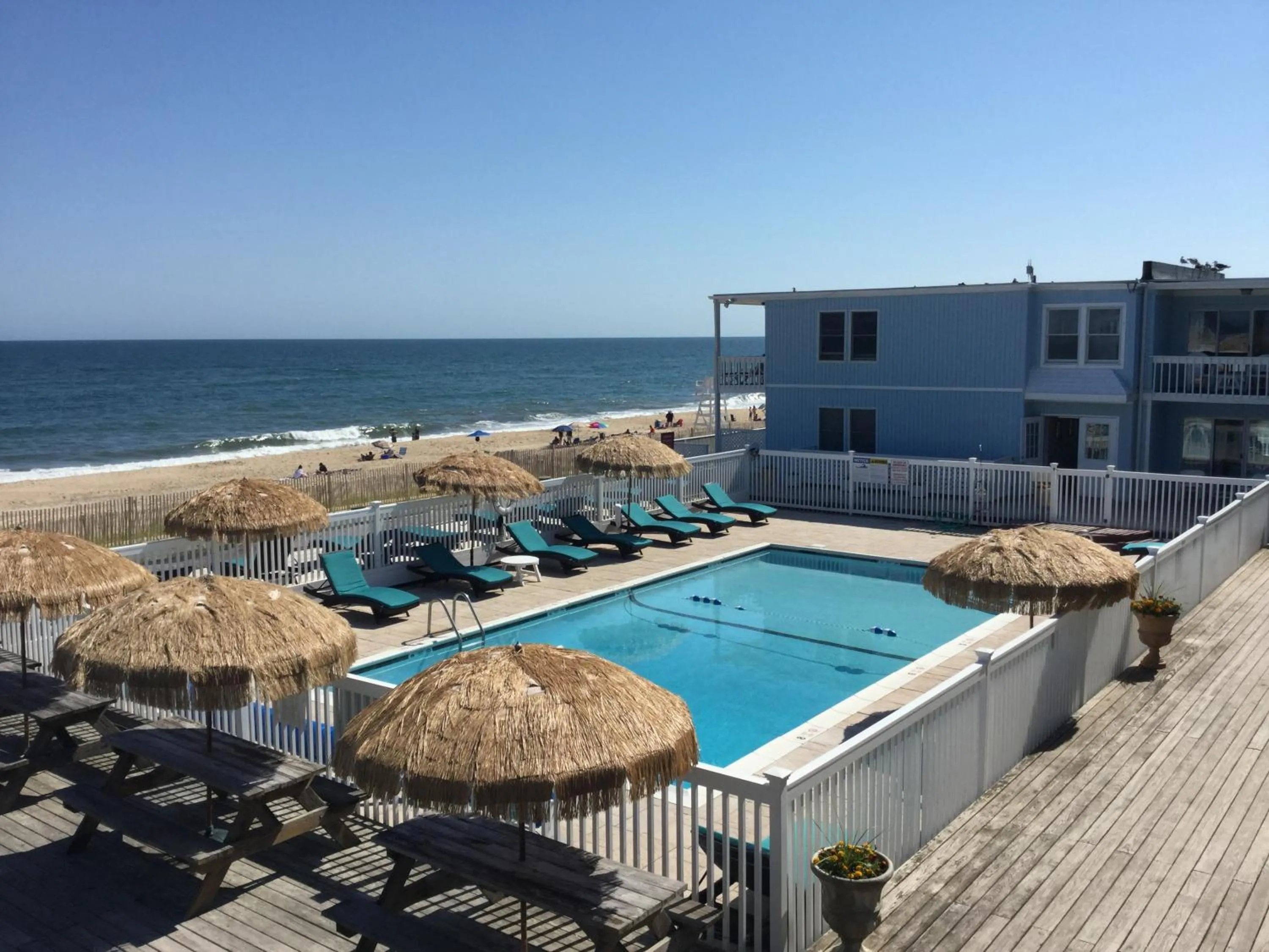 BBQ facilities in Ocean Surf Resort