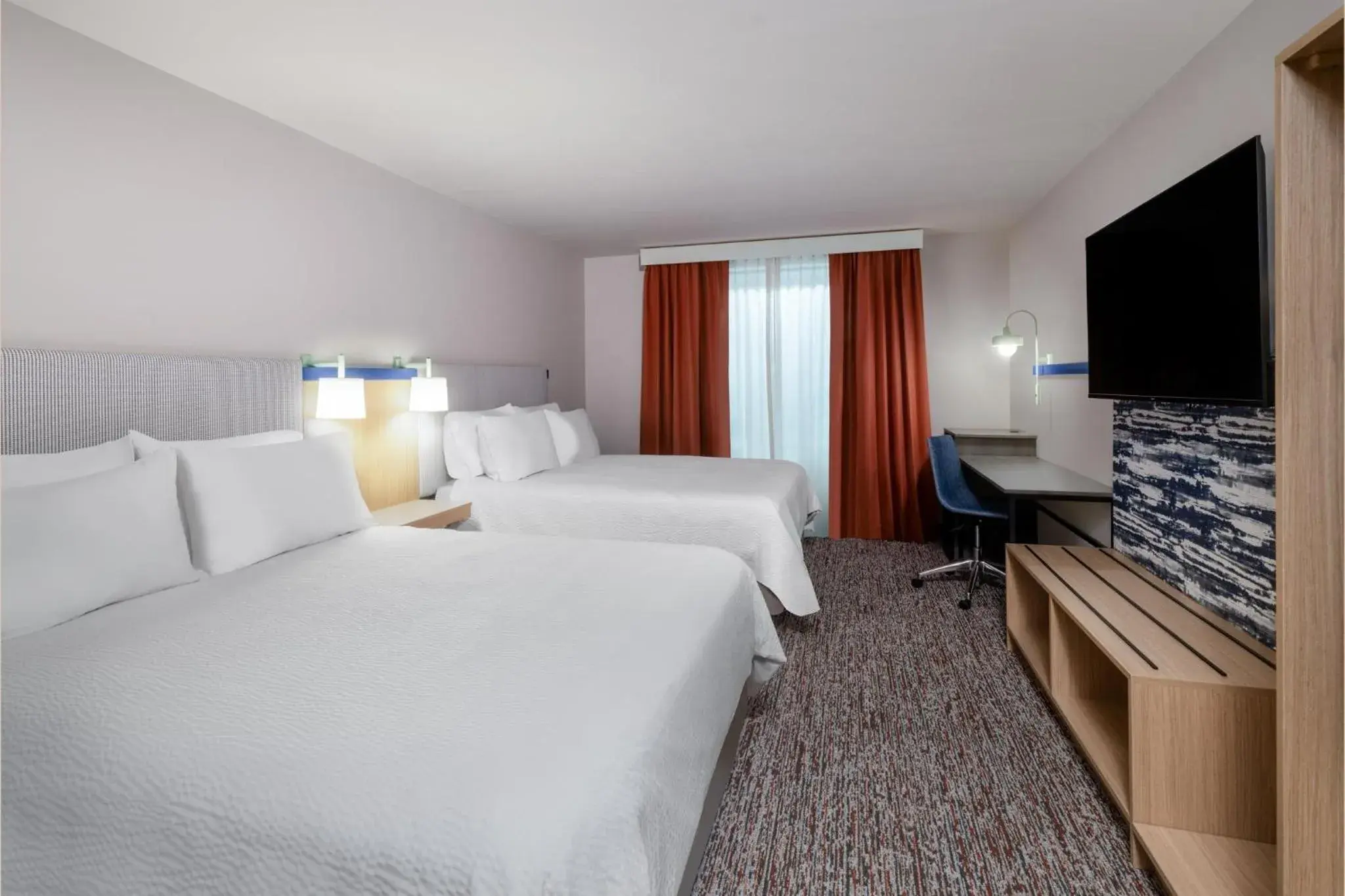 Photo of the whole room, Bed in Garner Hotel Salt Lake City Airport by IHG Photo of the whole room, Bed in Garner Hotel Salt Lake City Airport by IHG