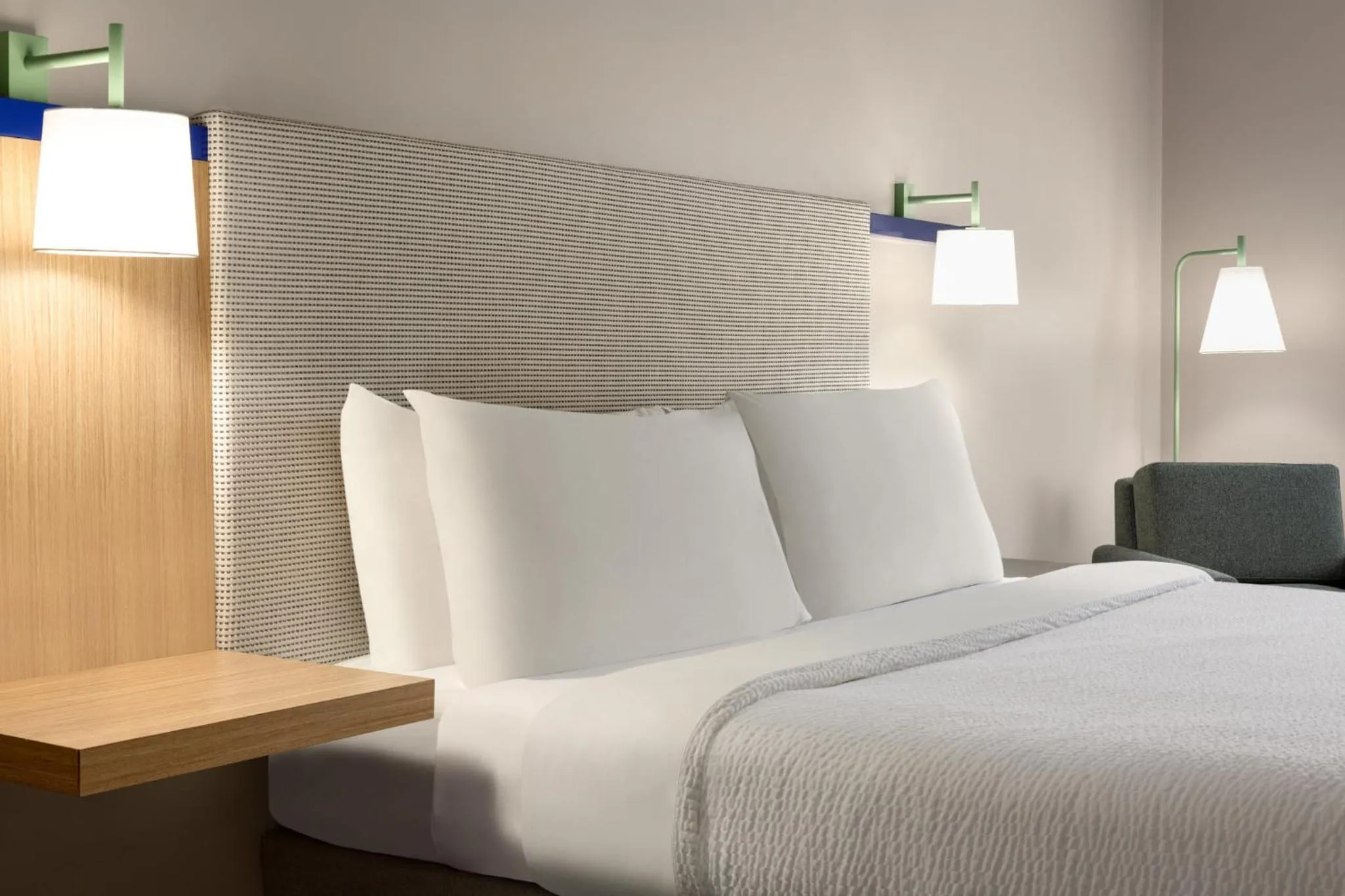 Photo of the whole room, Bed in Garner Hotel Salt Lake City Airport by IHG