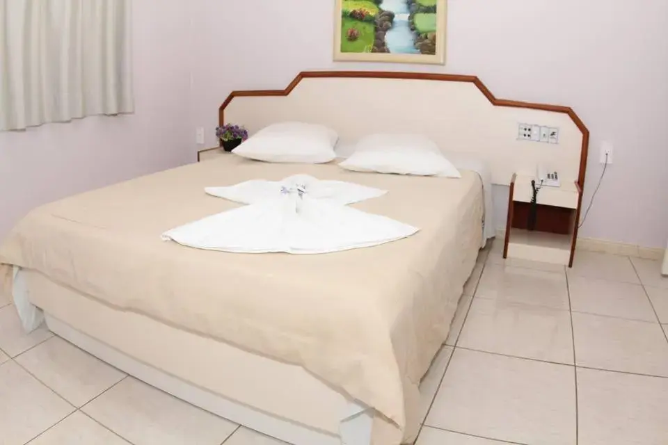 Standard Double Room in Hotel Tubarao Standard Double Room in Hotel Tubarao