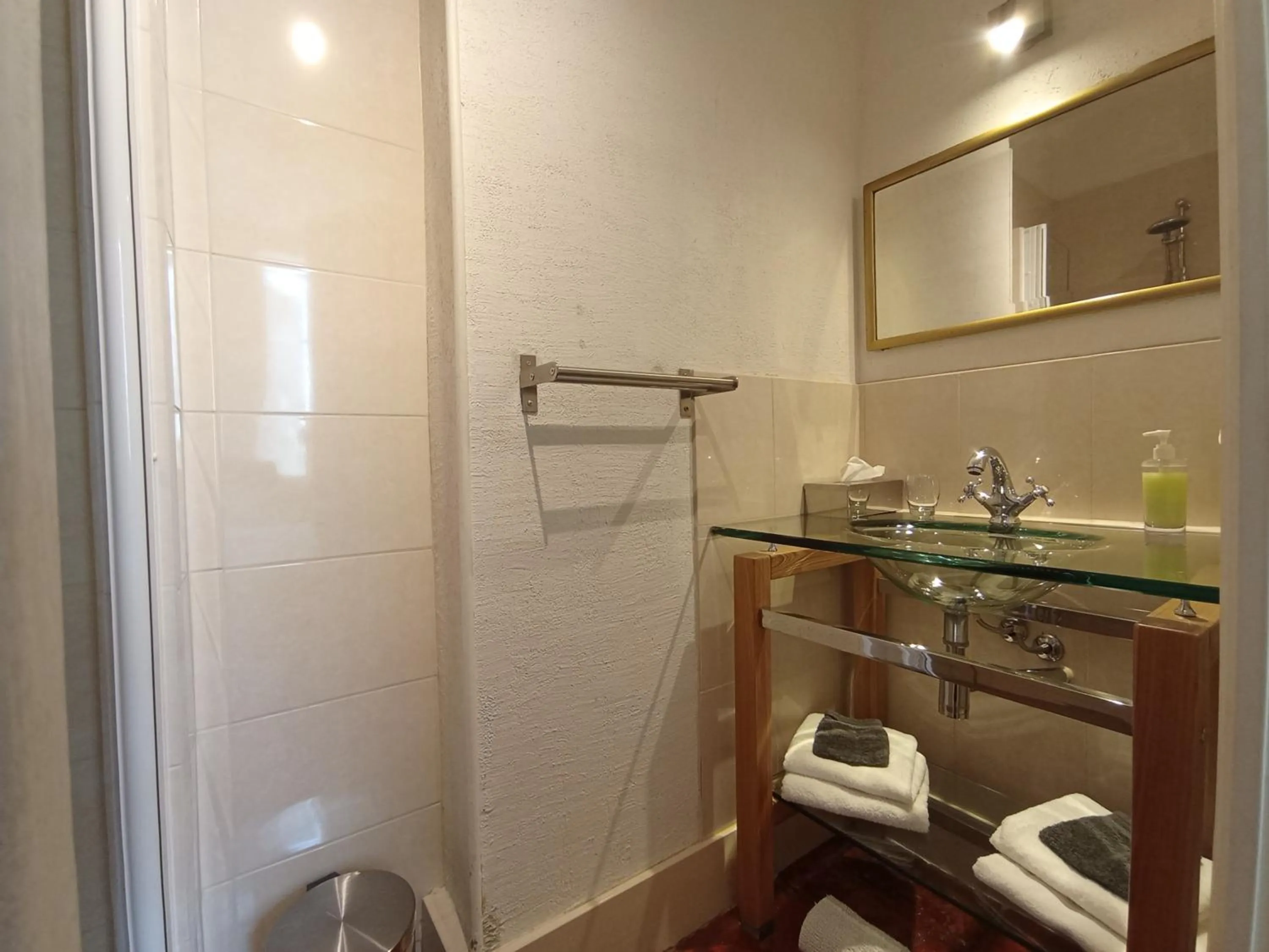 Bathroom in Château Latour