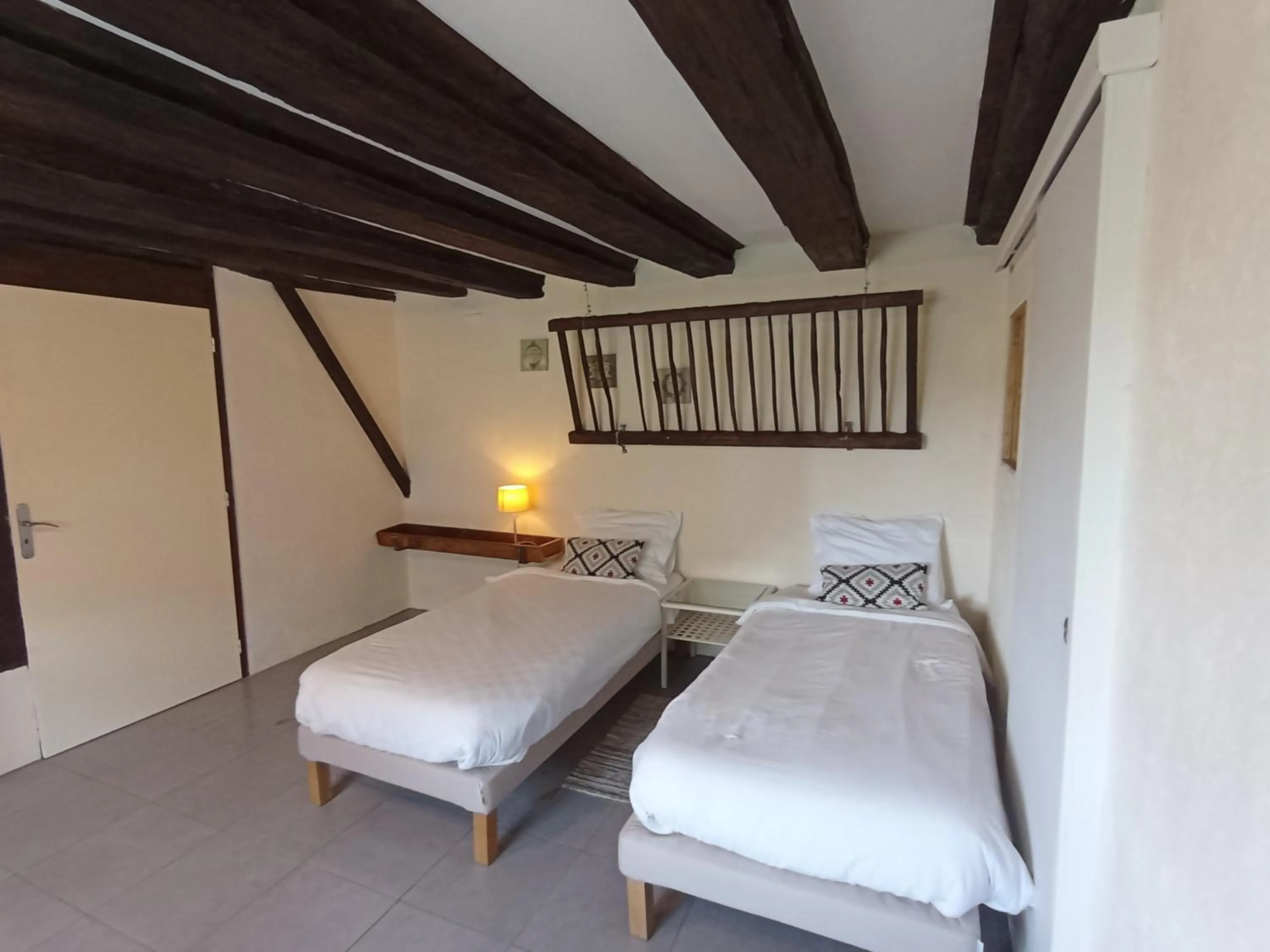 Bedroom, Bed in Château Latour