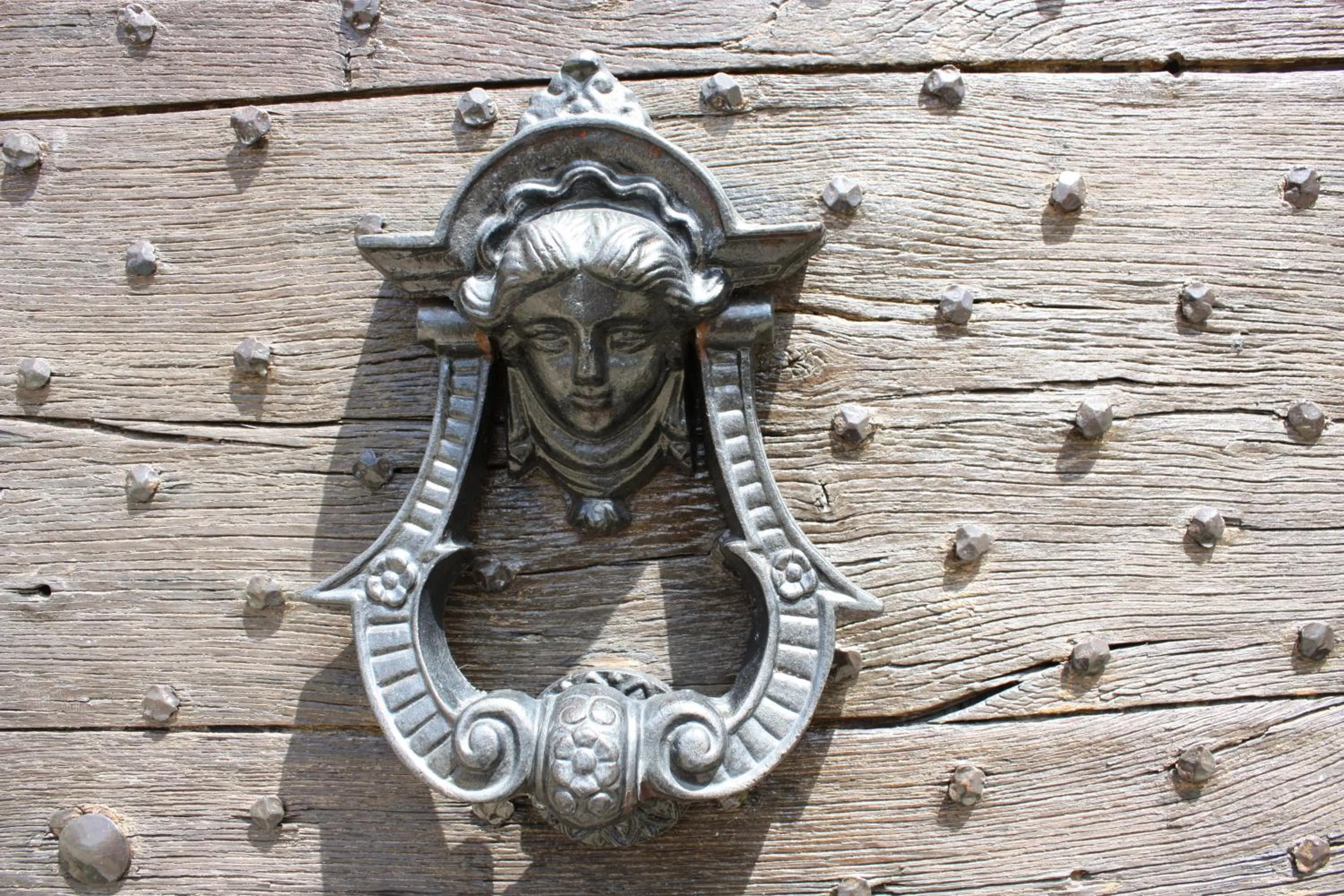 Decorative detail in Château Latour