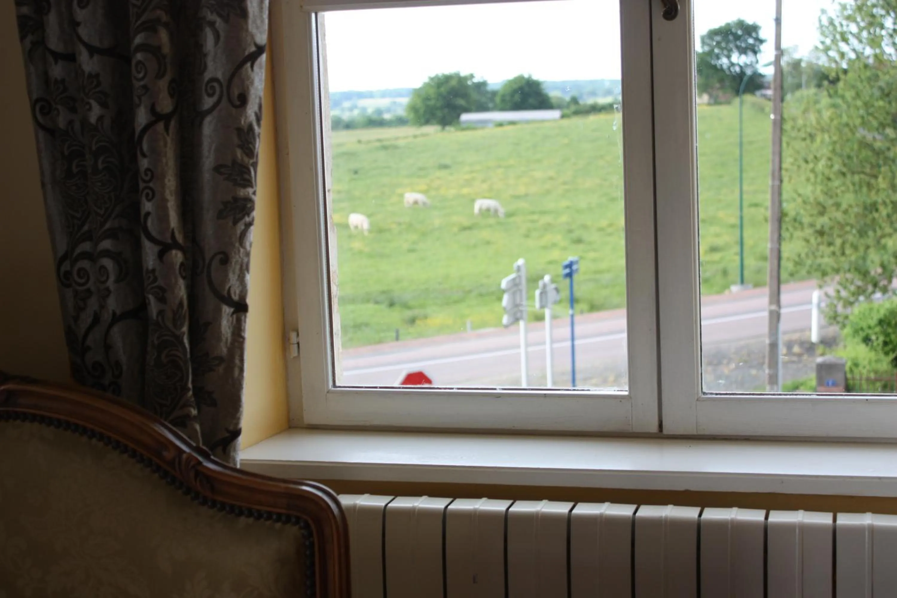 Street view in Château Latour