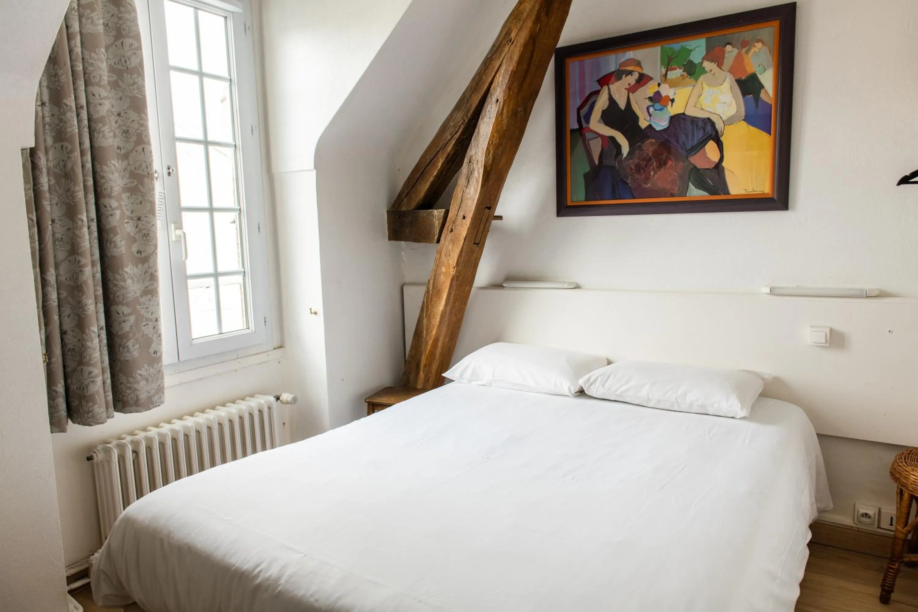 Bed in Le Relais Des Templiers