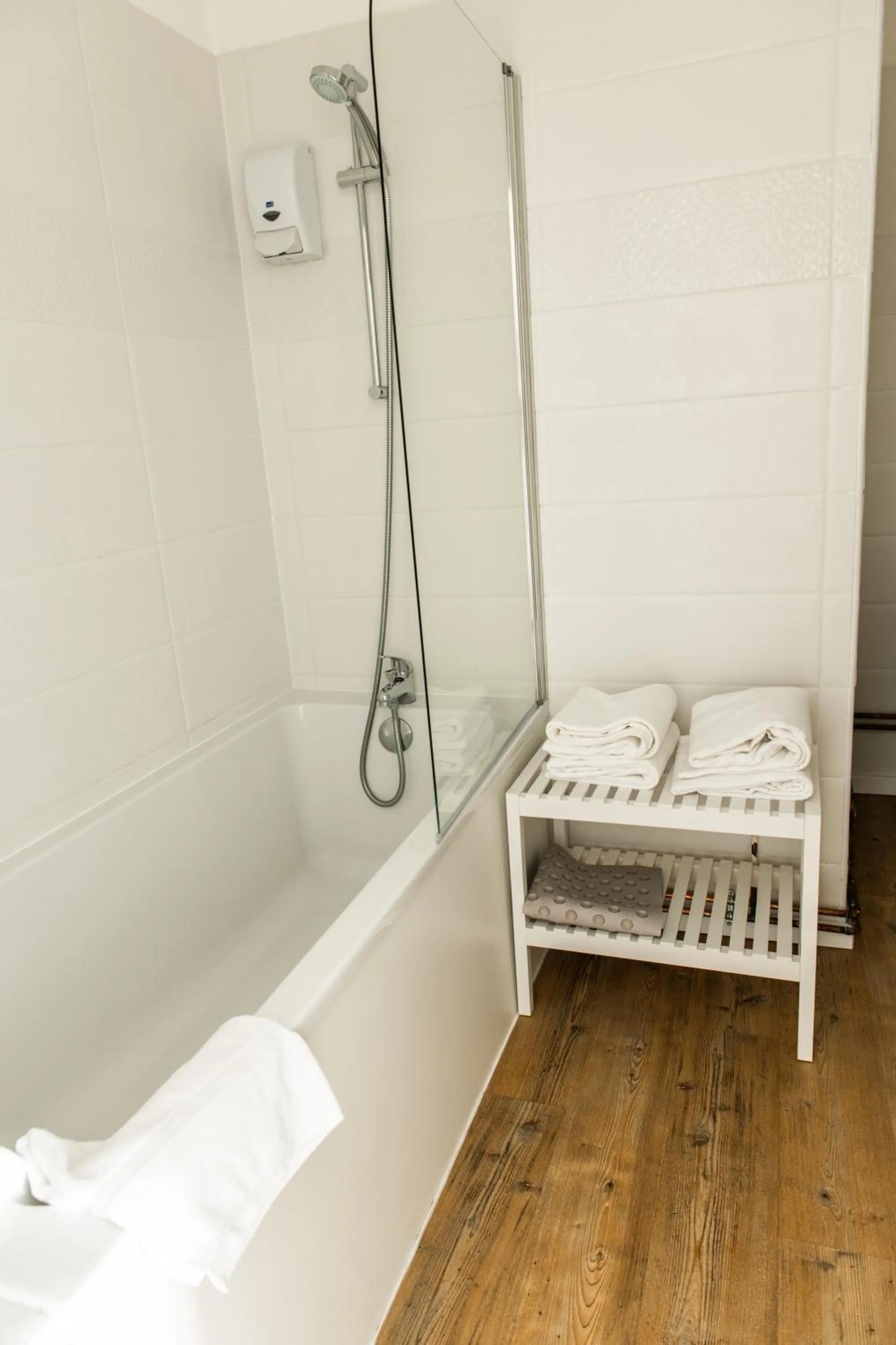 Bathroom in Le Relais Des Templiers