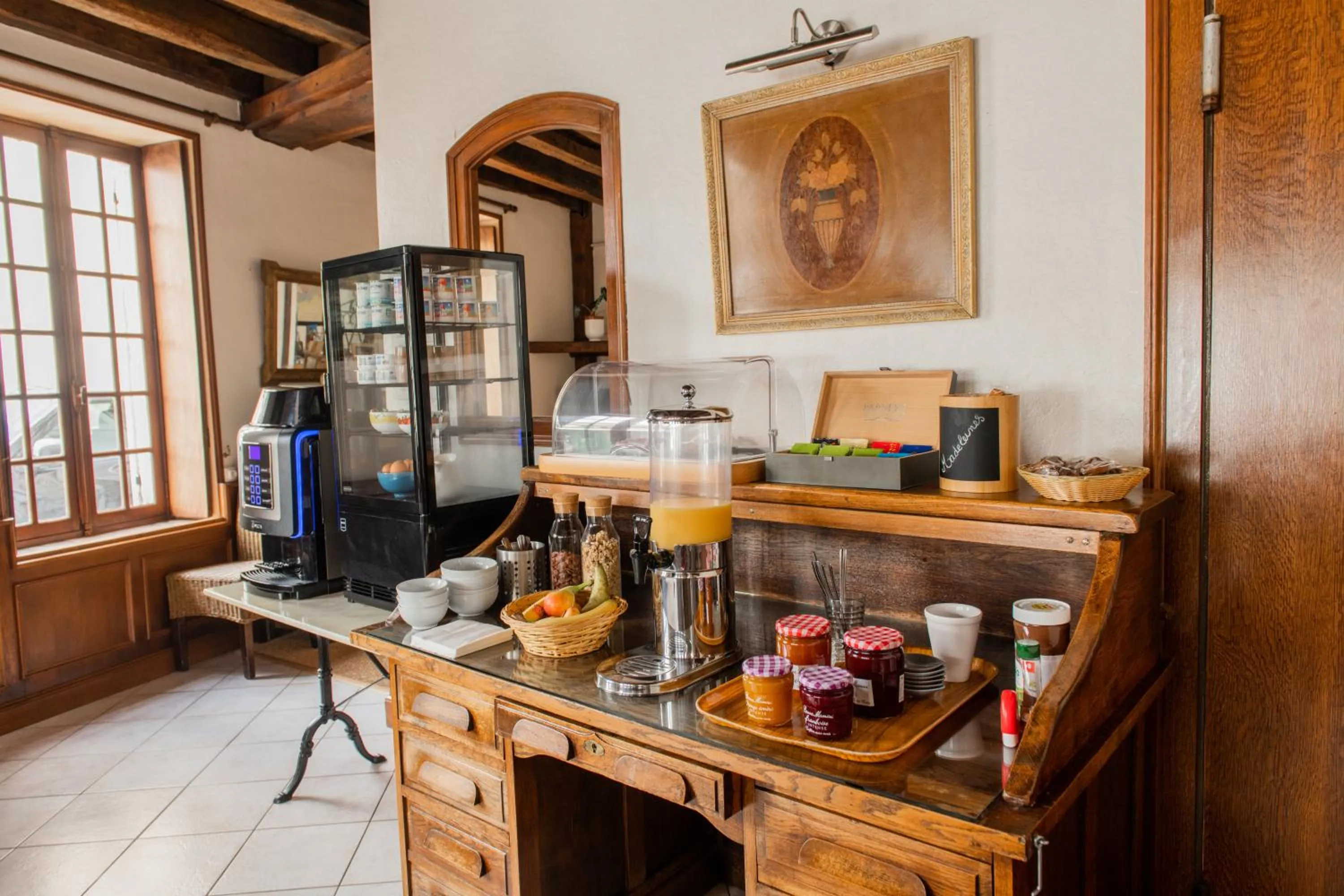 Food and drinks in Le Relais Des Templiers