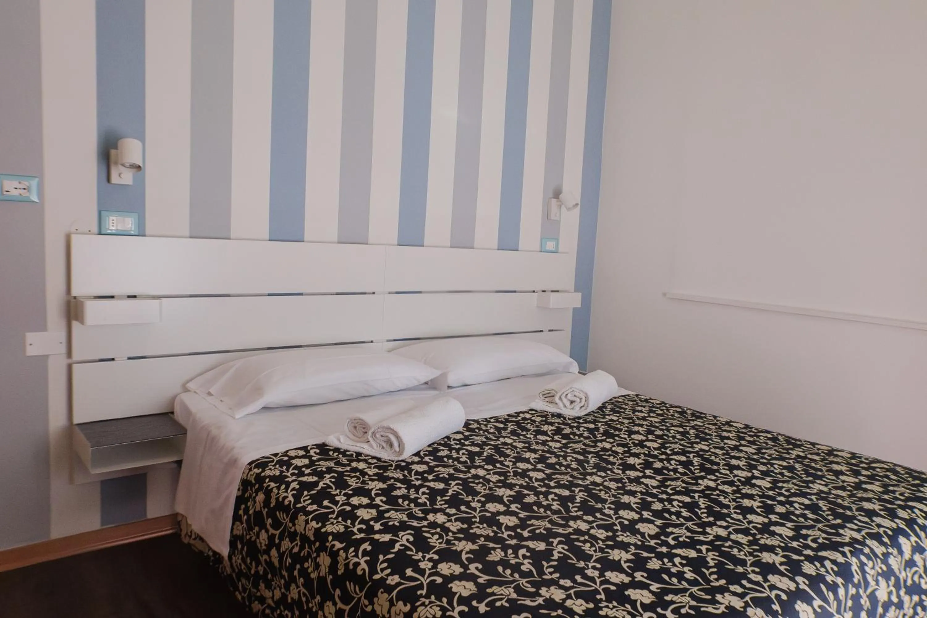 Bedroom, Bed in Hotel Jolie