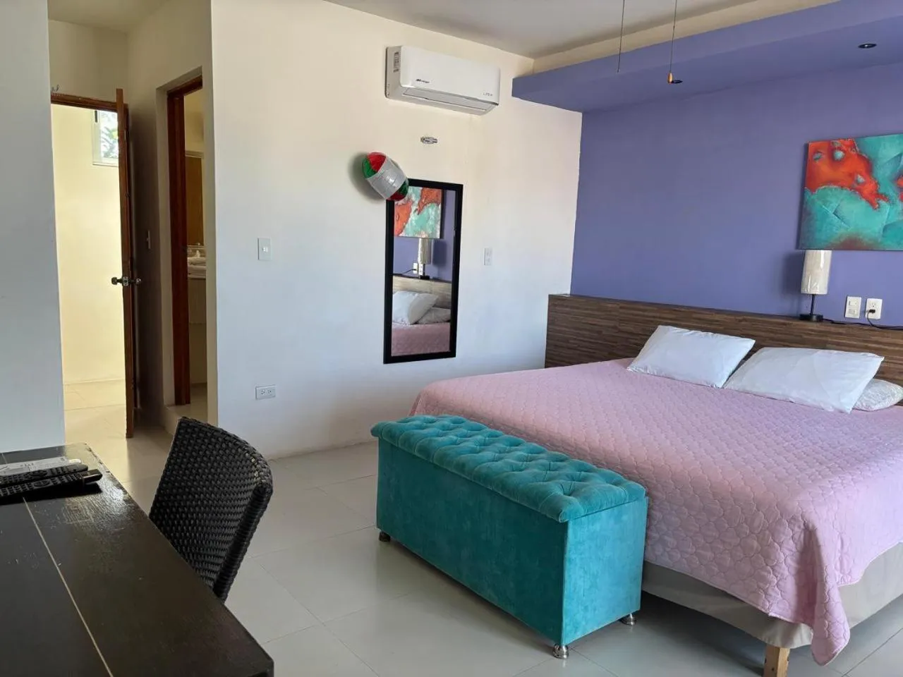 Bed in Hotel Villa Escondida Campeche