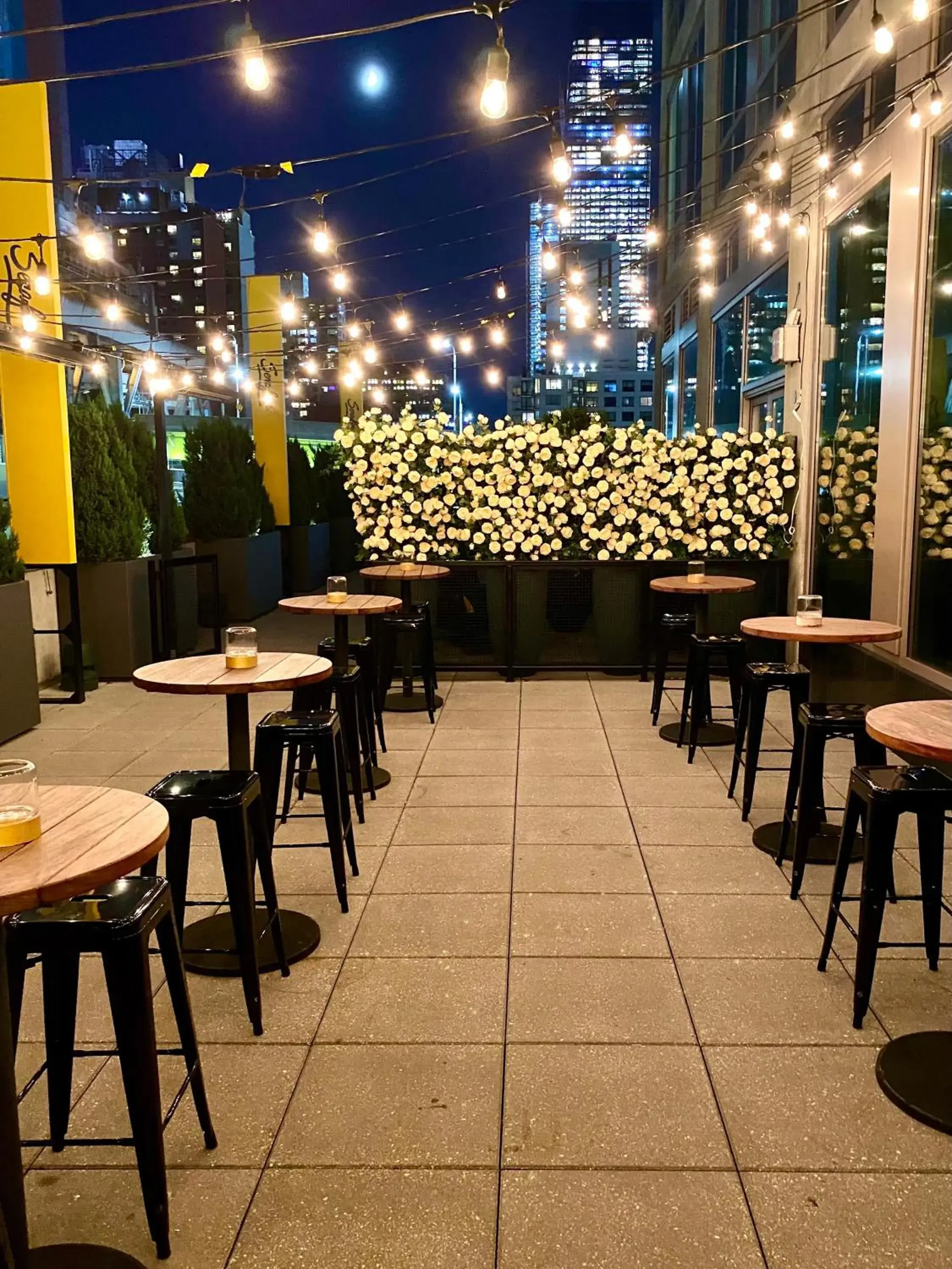 Restaurant/places to eat in Pod Times Square Restaurant/places to eat in Pod Times Square