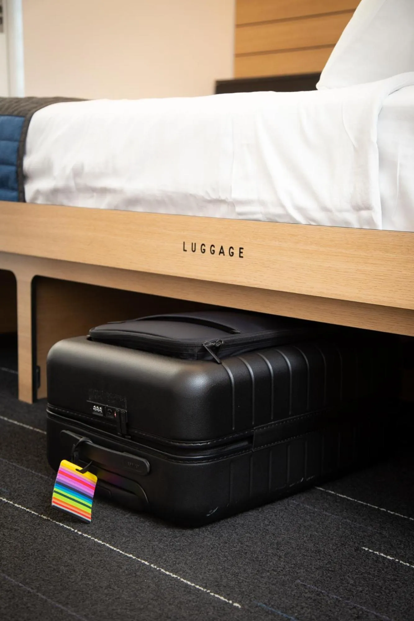 Other, Bed in Pod Times Square