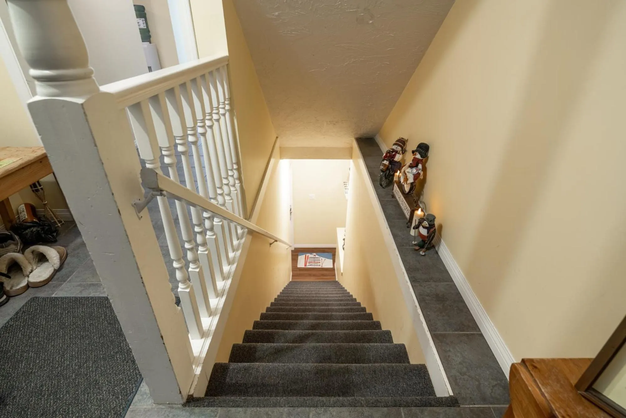 Vacation Homes by The Bulldog- Berker's Suite A