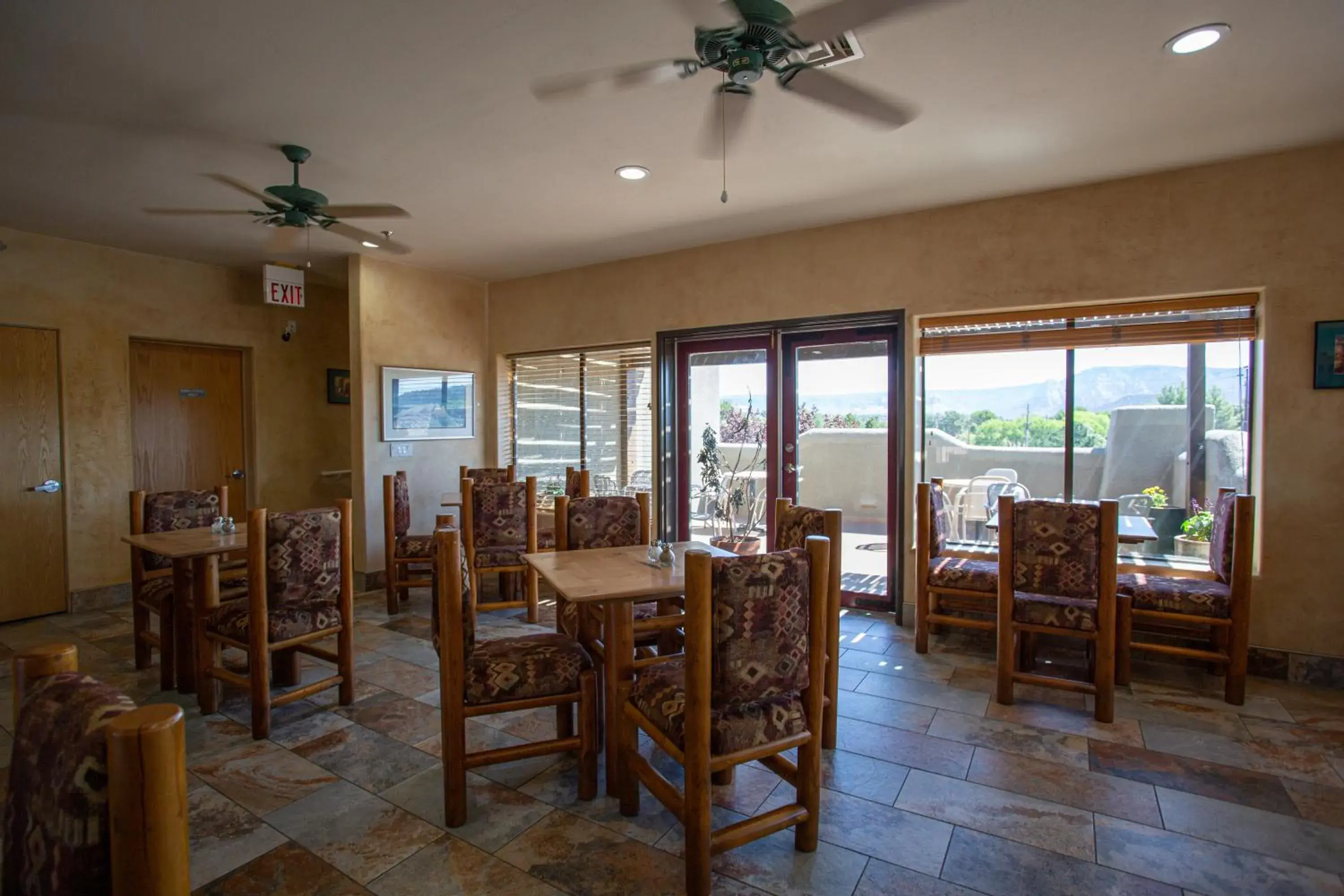 Breakfast in Southwest Inn at Sedona Breakfast in Southwest Inn at Sedona