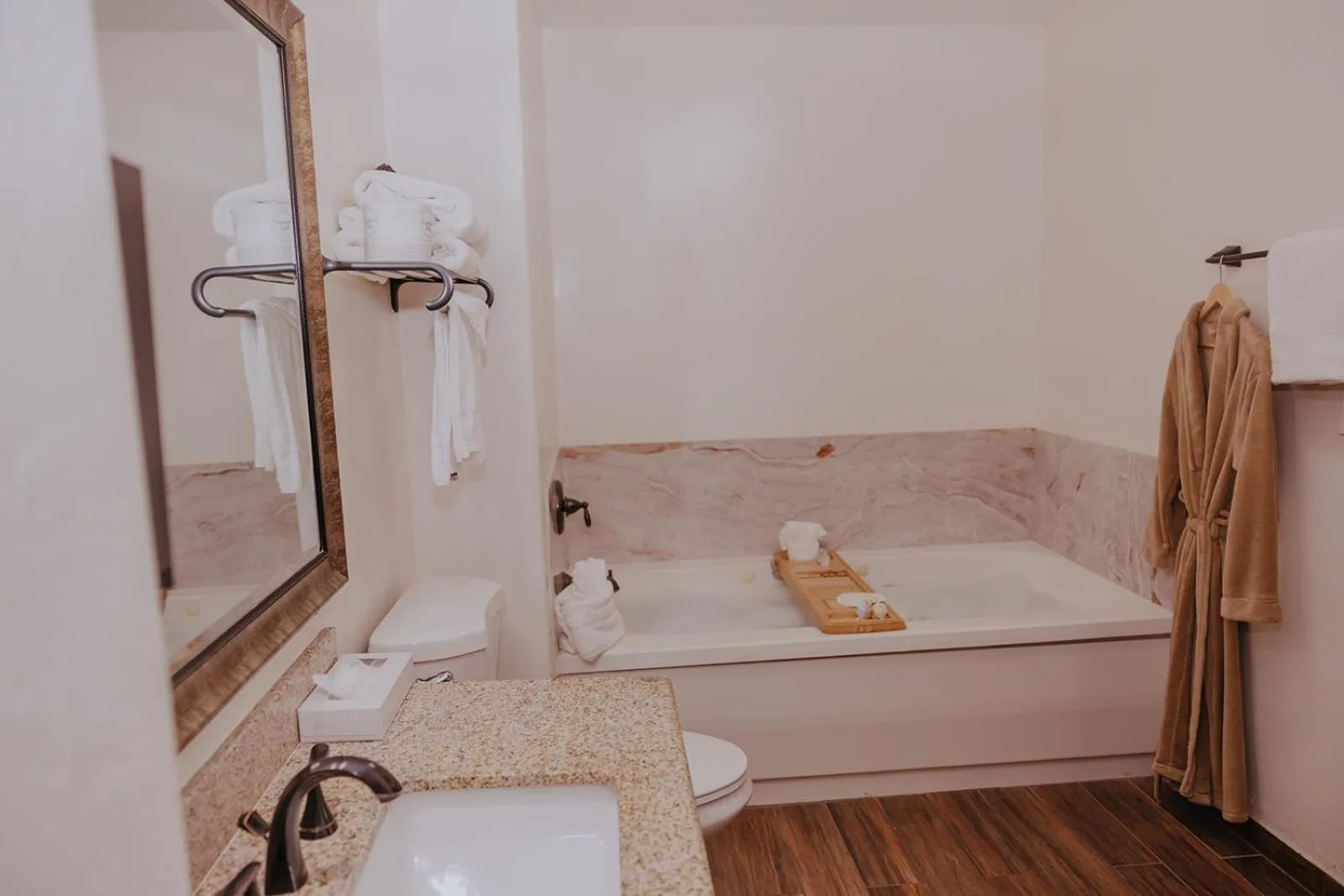 Hot Tub in Southwest Inn at Sedona