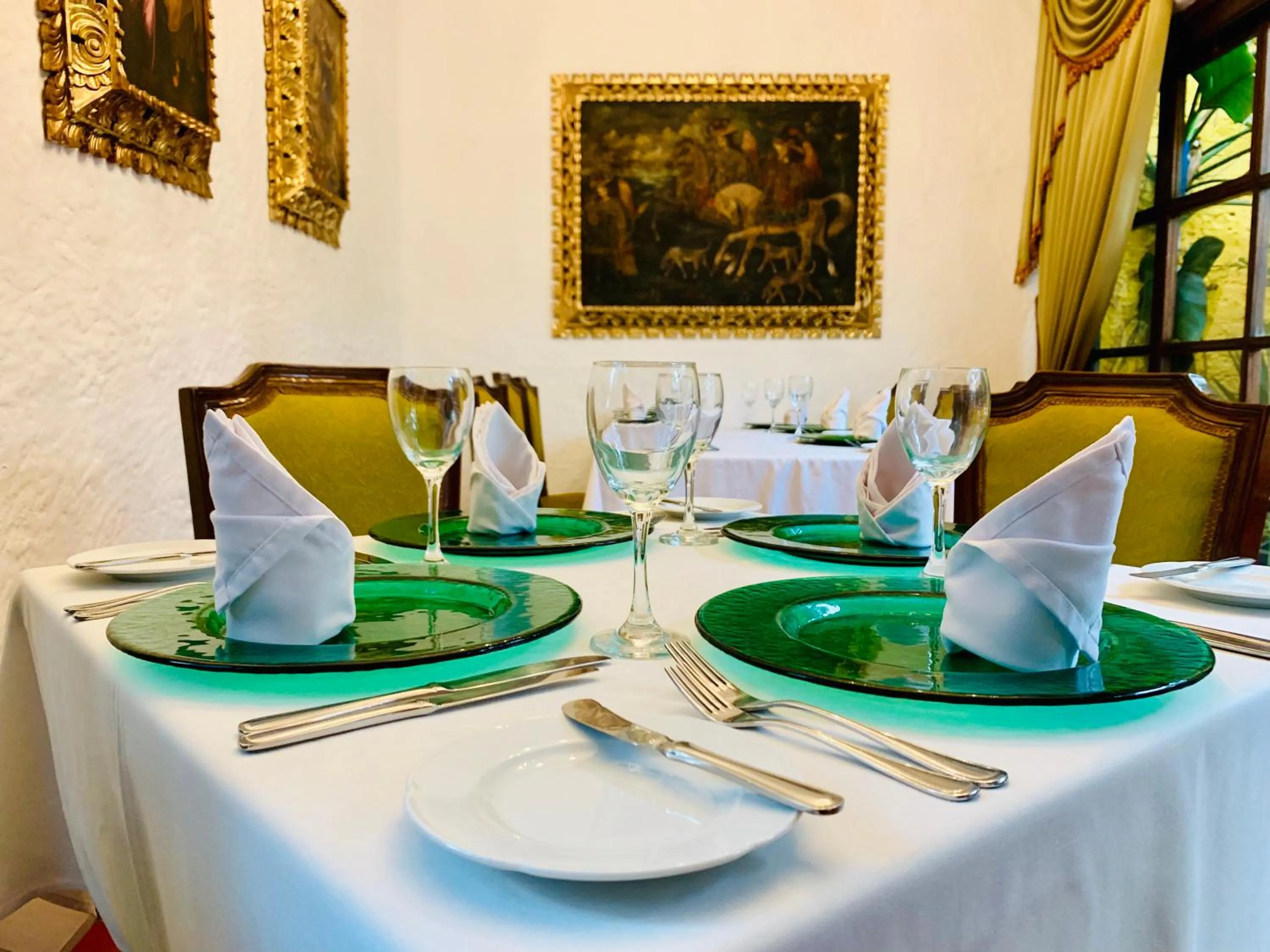 Restaurant/places to eat in Hotel Monte Real