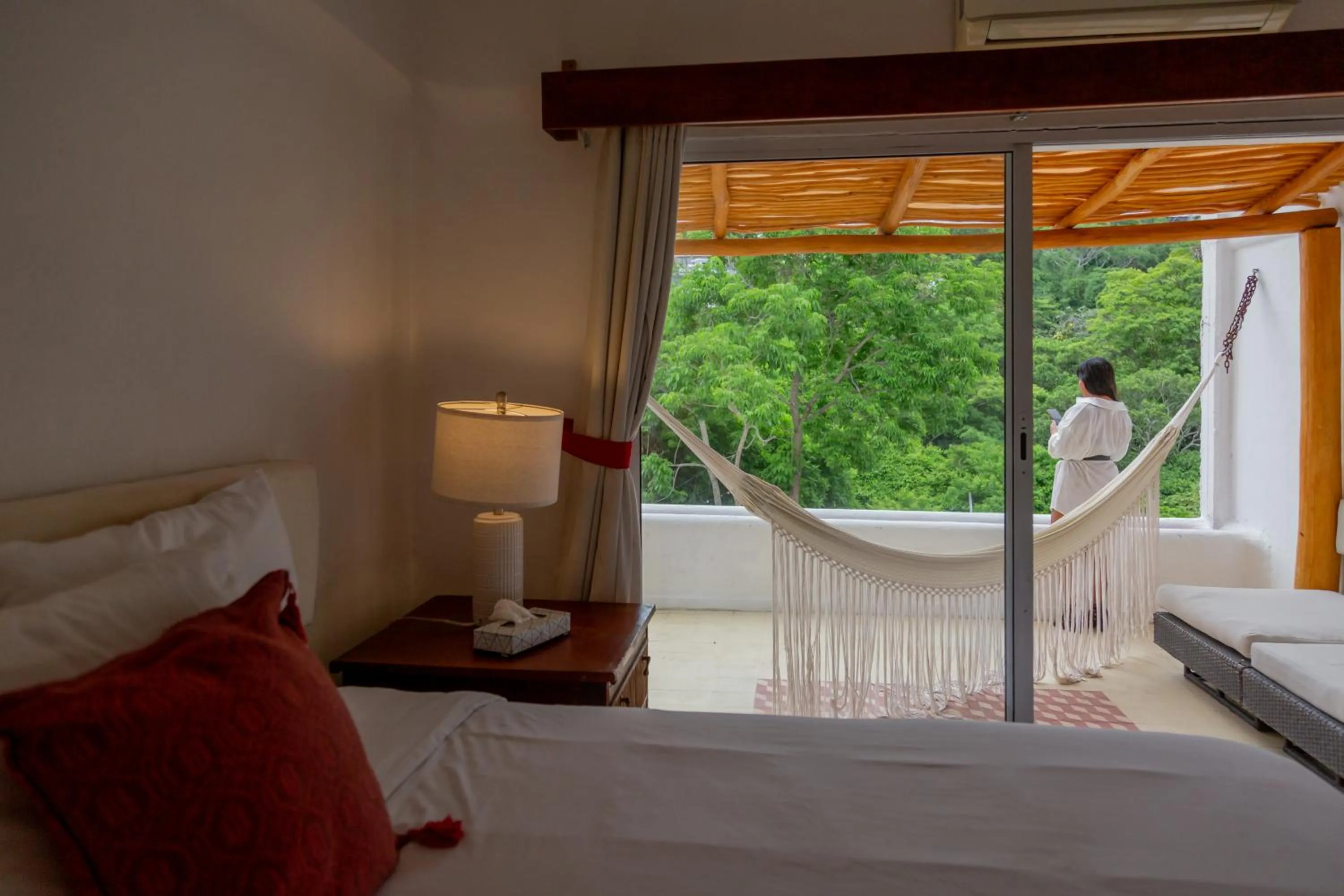 Balcony/Terrace, Bed in Hotel Amaca Puerto Vallarta - Adults Only