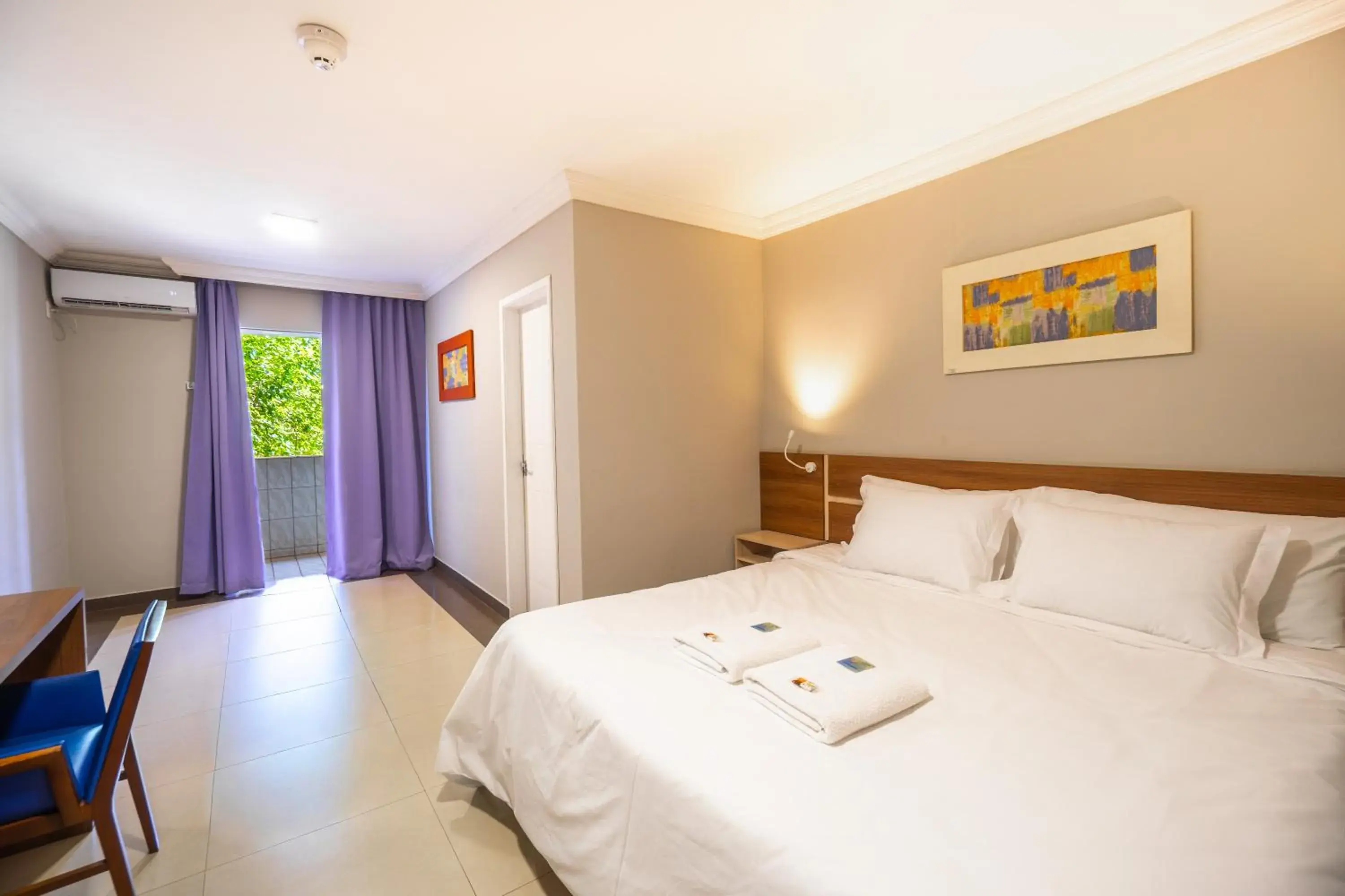 View (from property/room), Bed in Suíça Iguaçu Hotel & Resort View (from property/room), Bed in Suíça Iguaçu Hotel & Resort