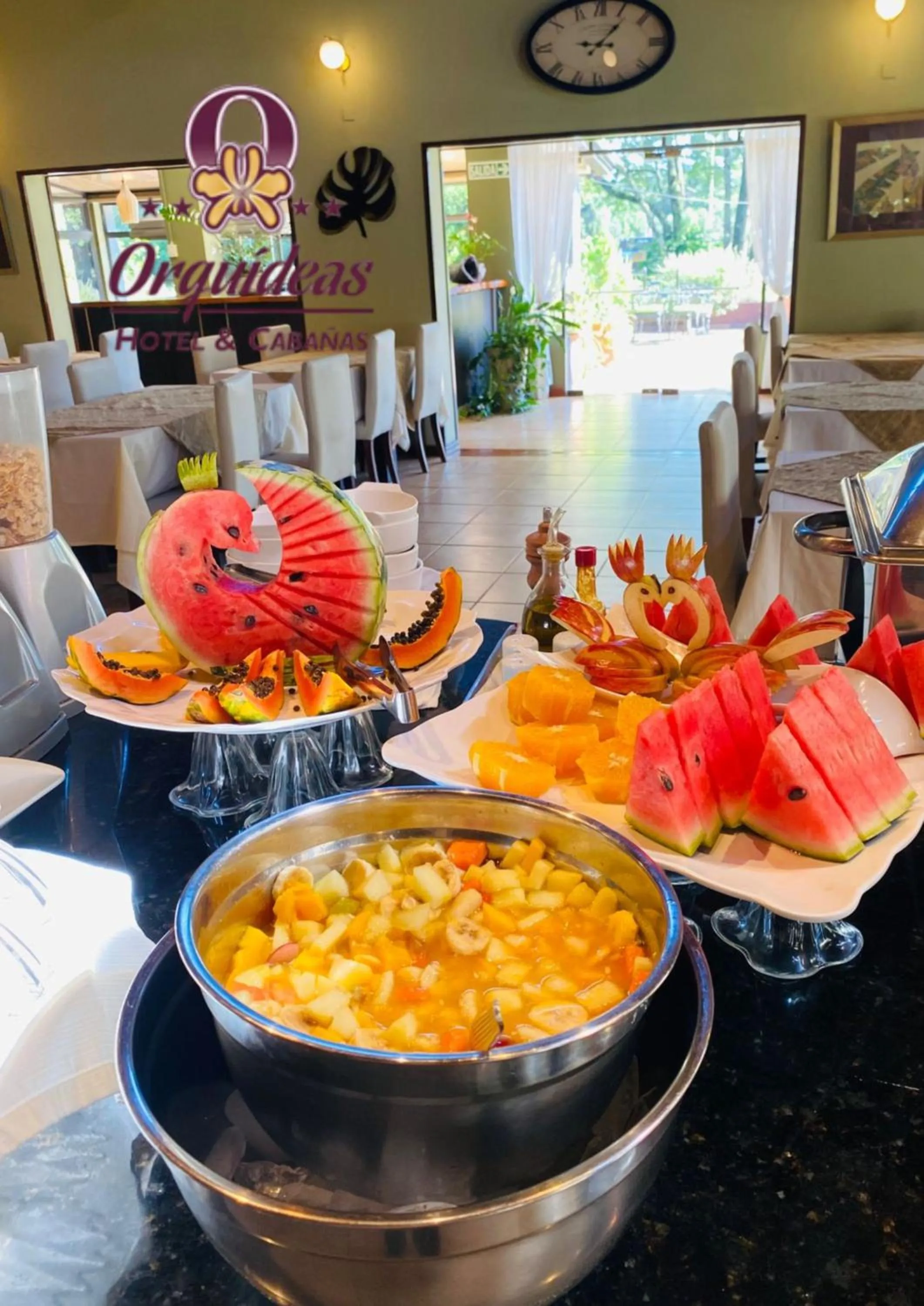 Buffet breakfast in Orquideas Hotel & Cabañas