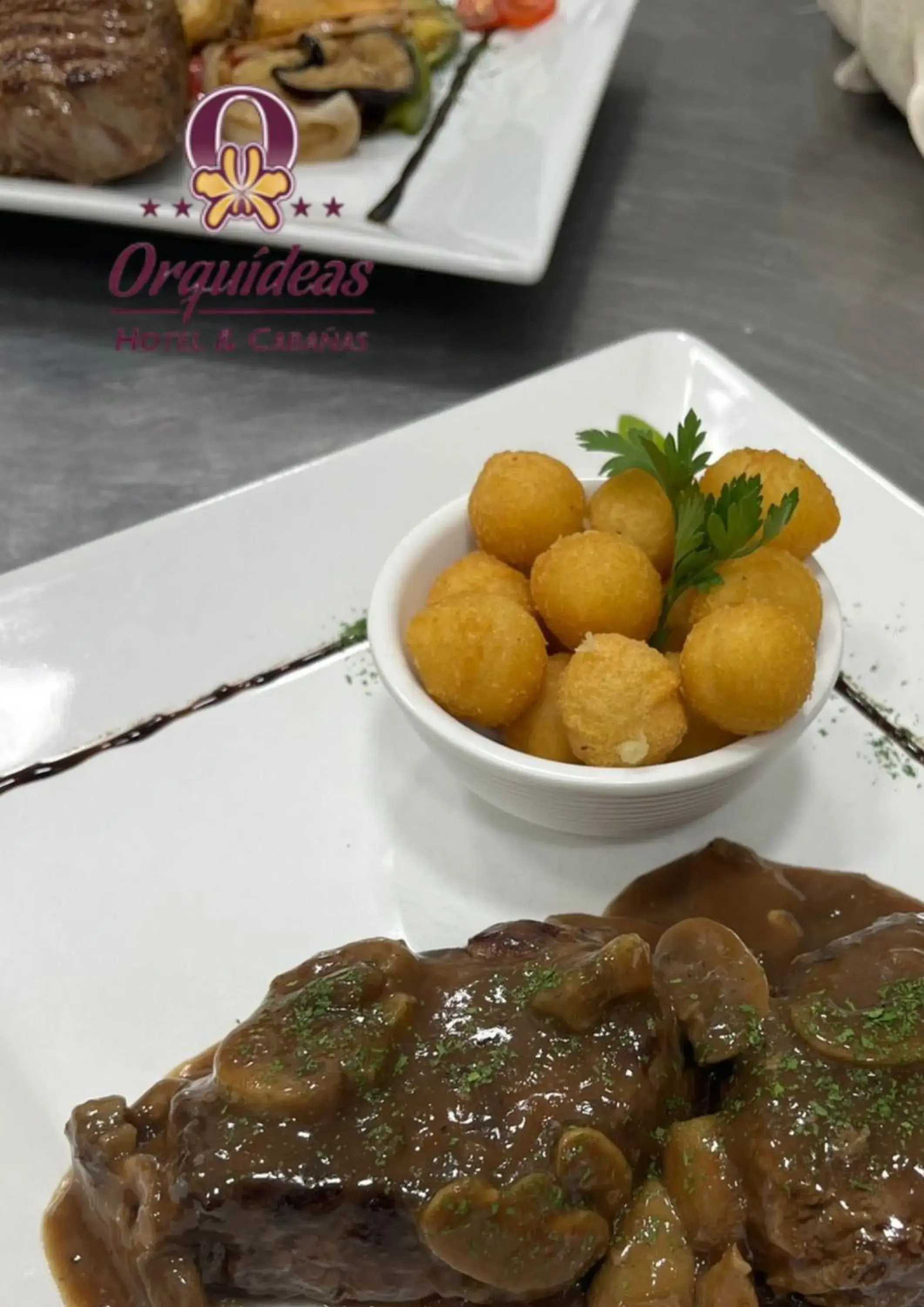 Food and drinks in Orquideas Hotel & Cabañas Food and drinks in Orquideas Hotel & Cabañas