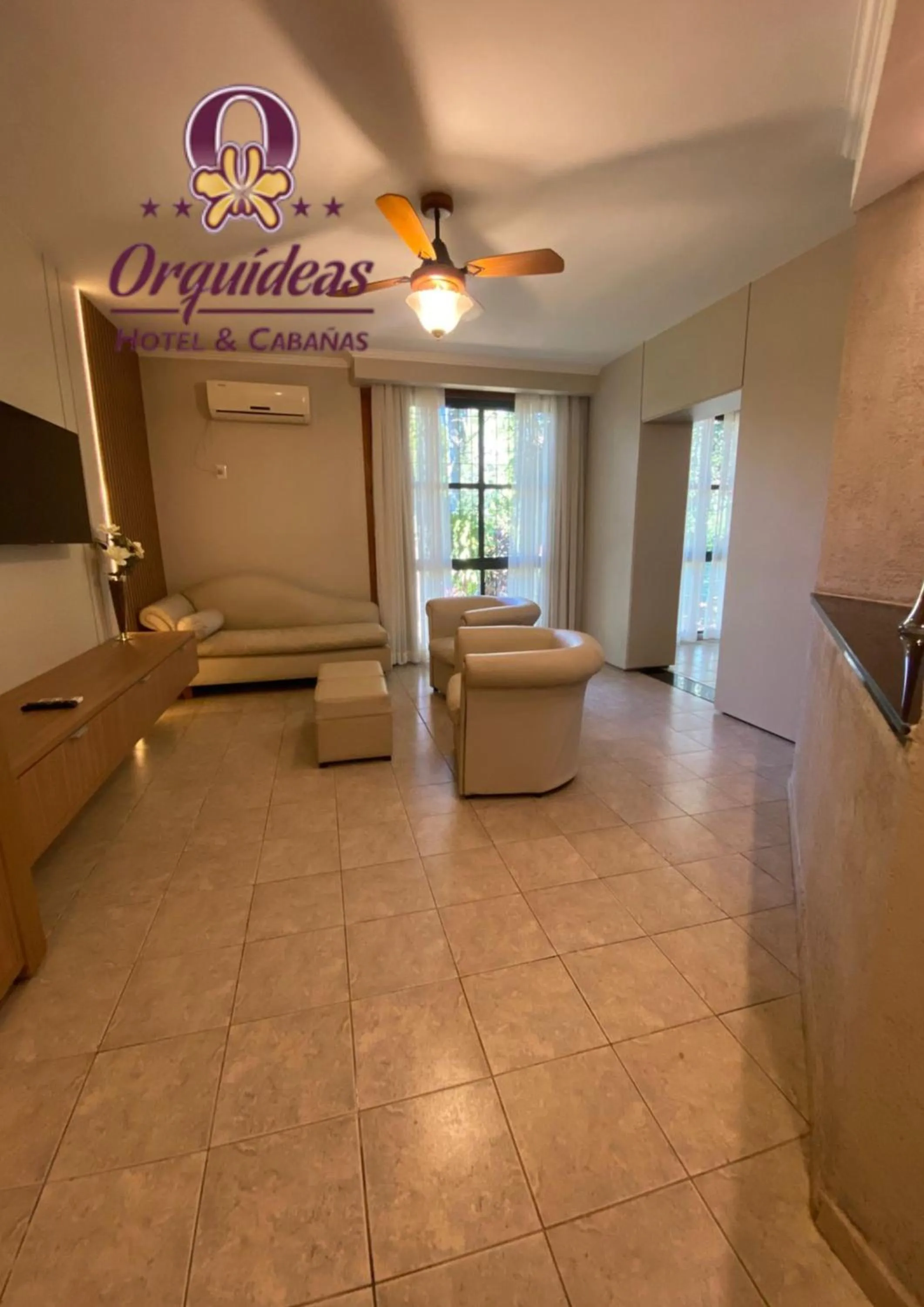 Seating area in Orquideas Hotel & Cabañas