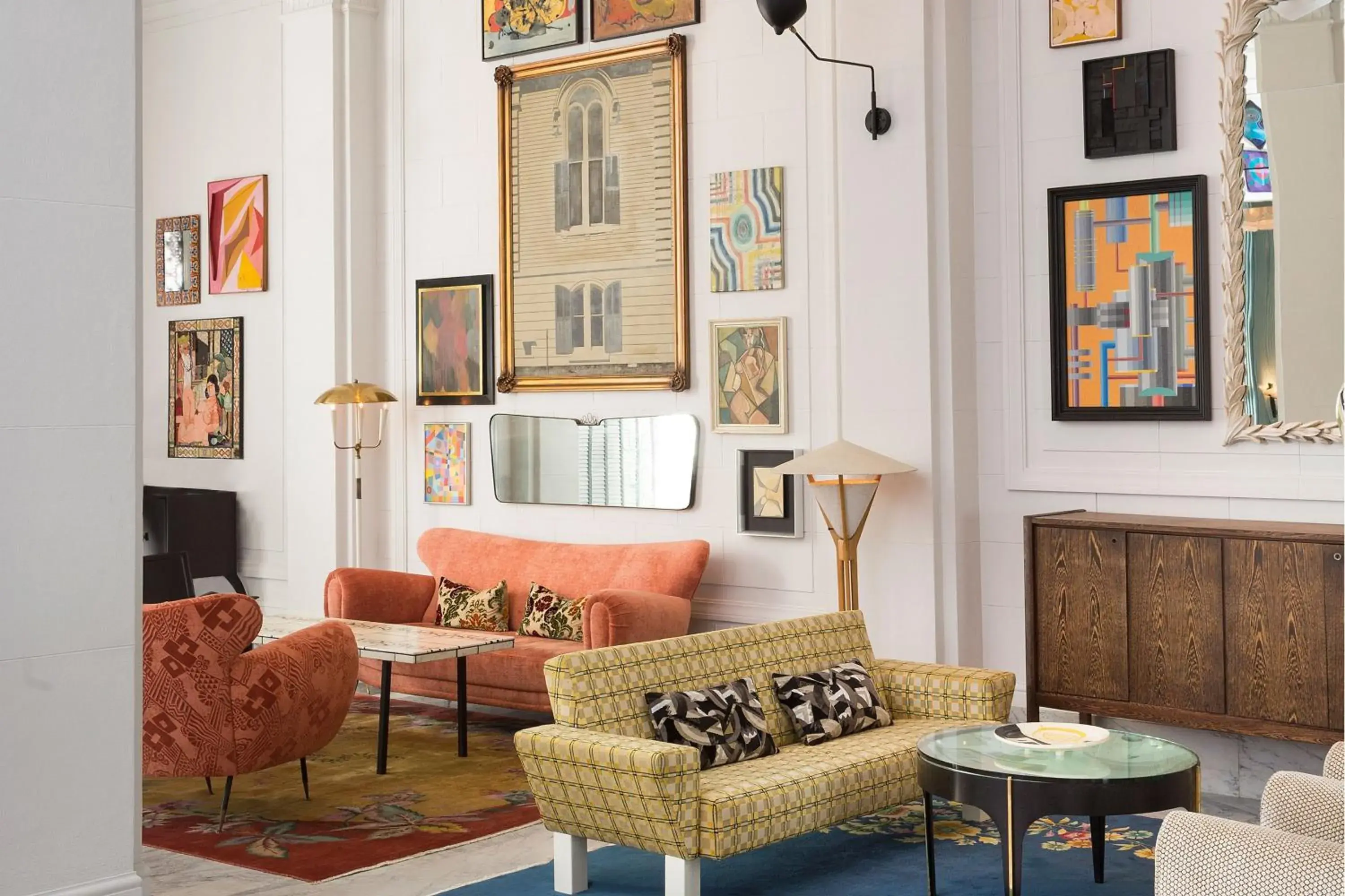 Lounge or bar in San Francisco Proper Hotel, a Member of Design Hotels Lounge or bar in San Francisco Proper Hotel, a Member of Design Hotels