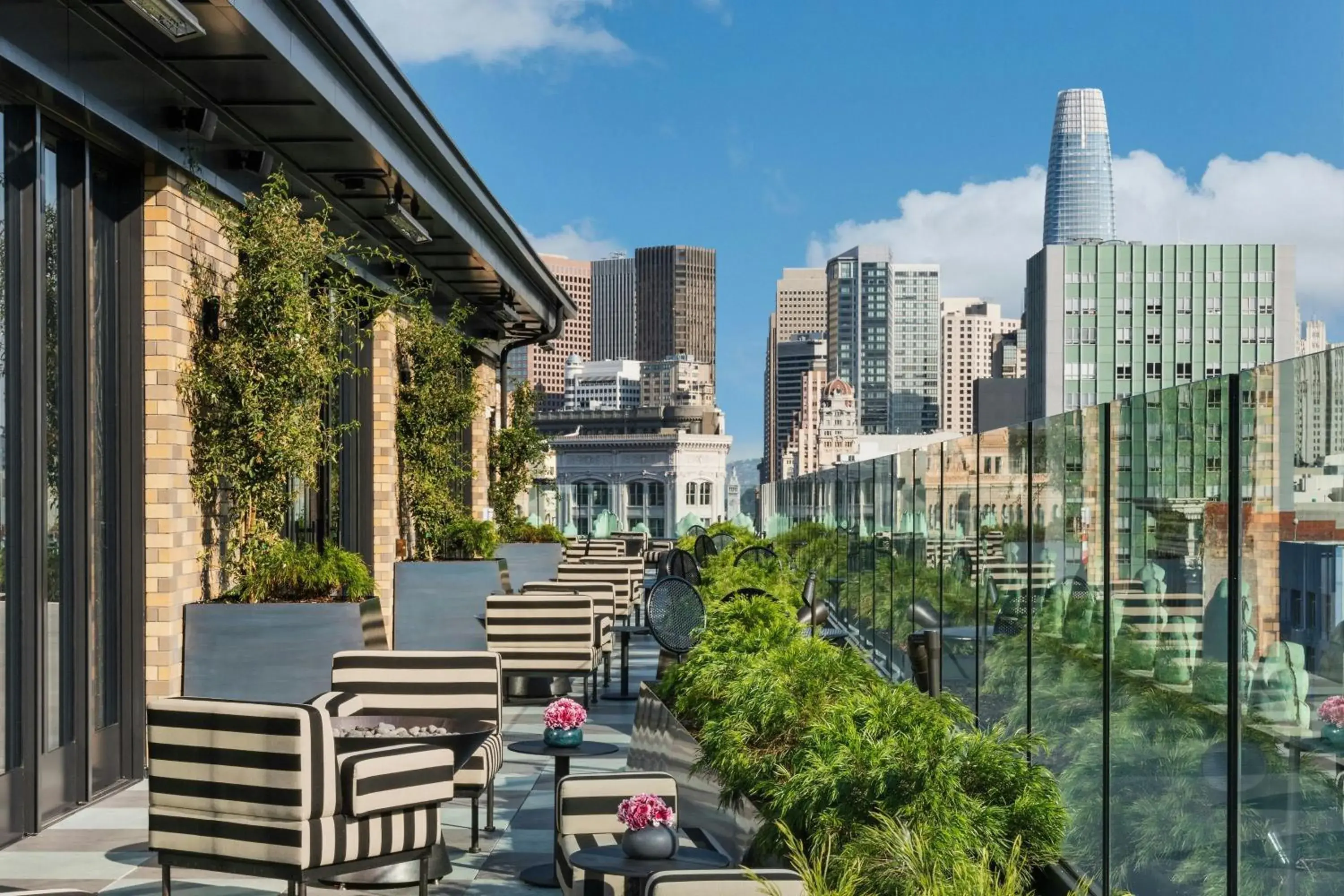 Restaurant/places to eat in San Francisco Proper Hotel, a Member of Design Hotels Restaurant/places to eat in San Francisco Proper Hotel, a Member of Design Hotels