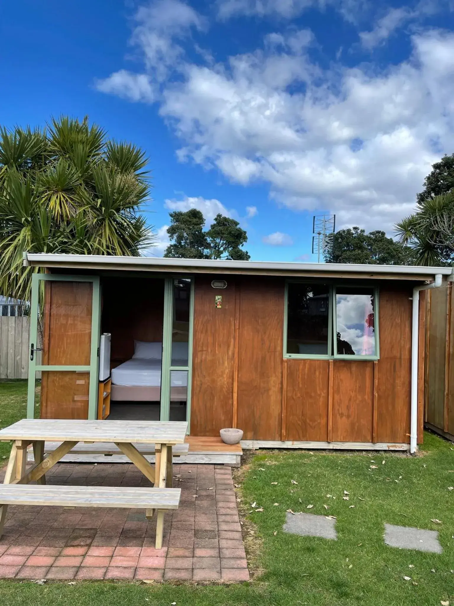 Budget Room in Athenree Hot Springs & Holiday Park Budget Room in Athenree Hot Springs & Holiday Park