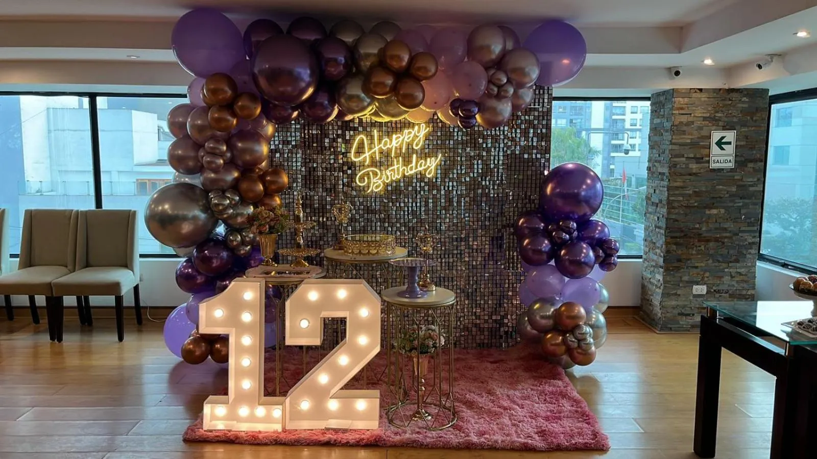 Restaurant/places to eat in Hotel Miramar