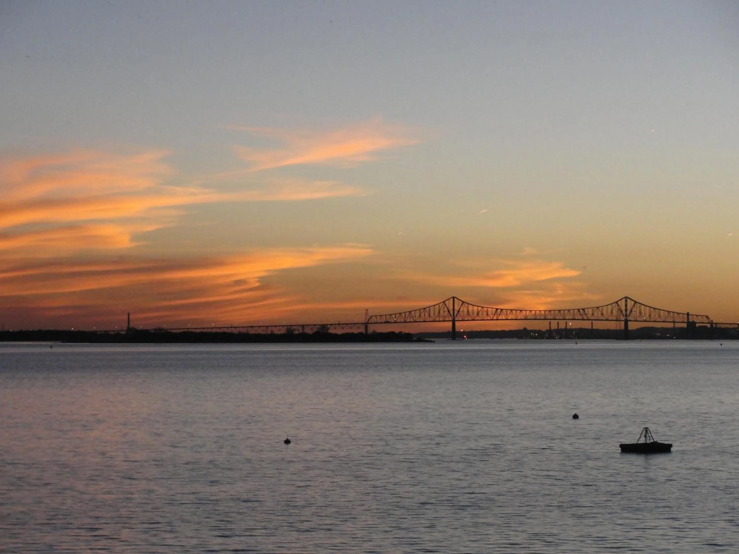 River view in Waterfront Inn PHL Airport