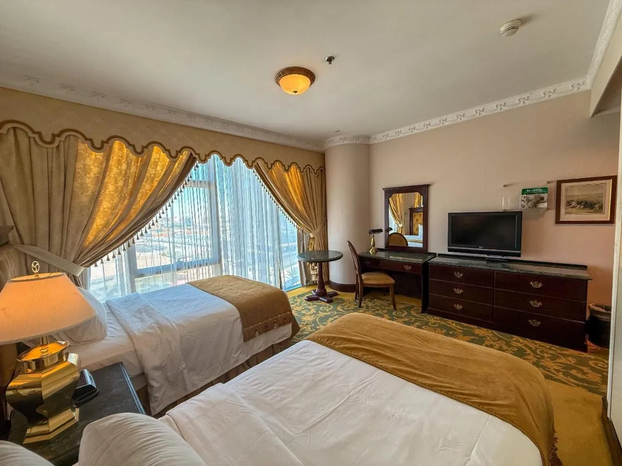 Bed in Habitat Hotel All Suites - Jeddah