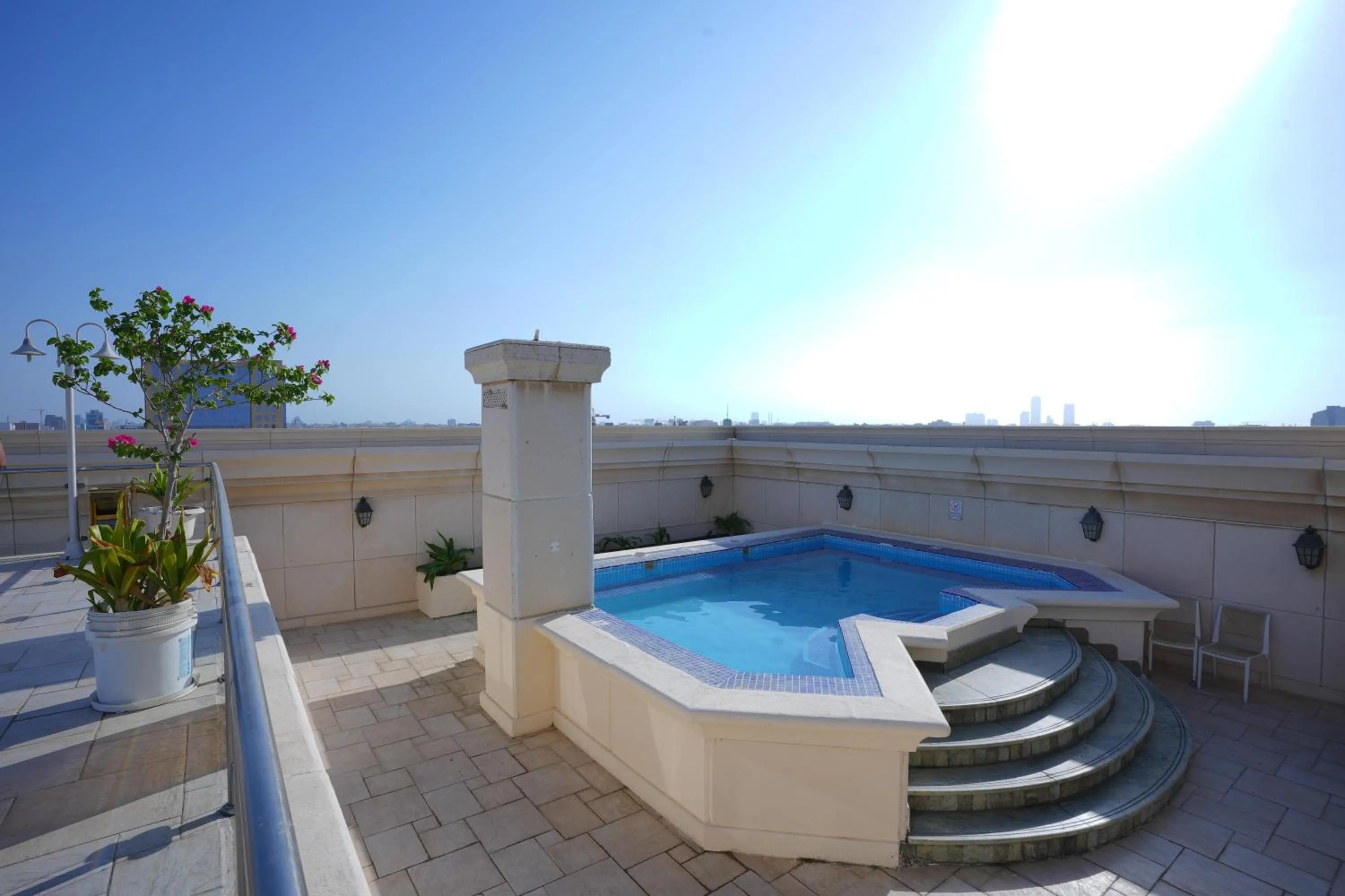 Swimming pool in Habitat Hotel All Suites - Jeddah