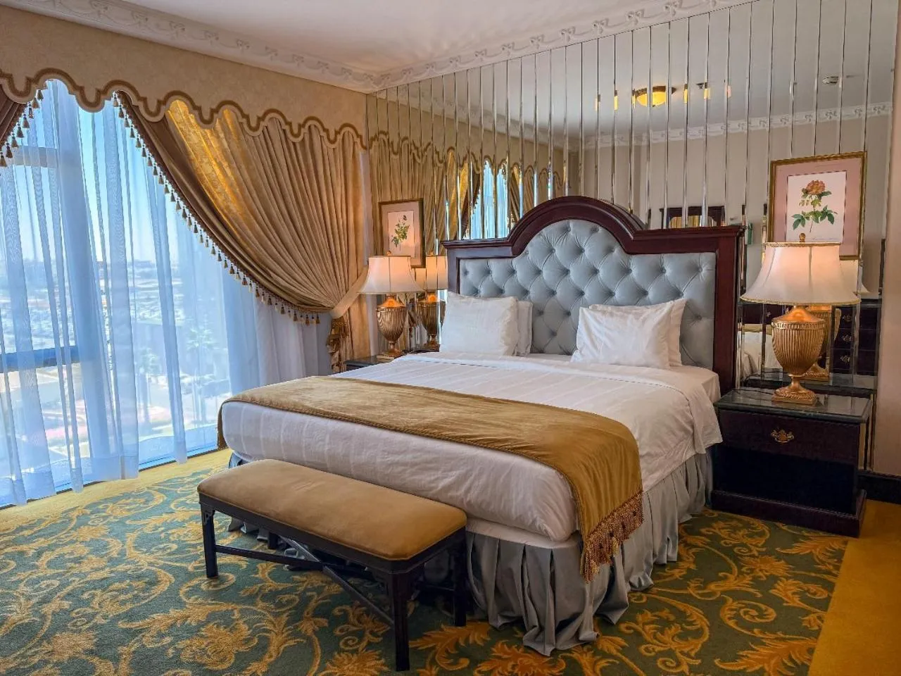 Bed in Habitat Hotel All Suites - Jeddah