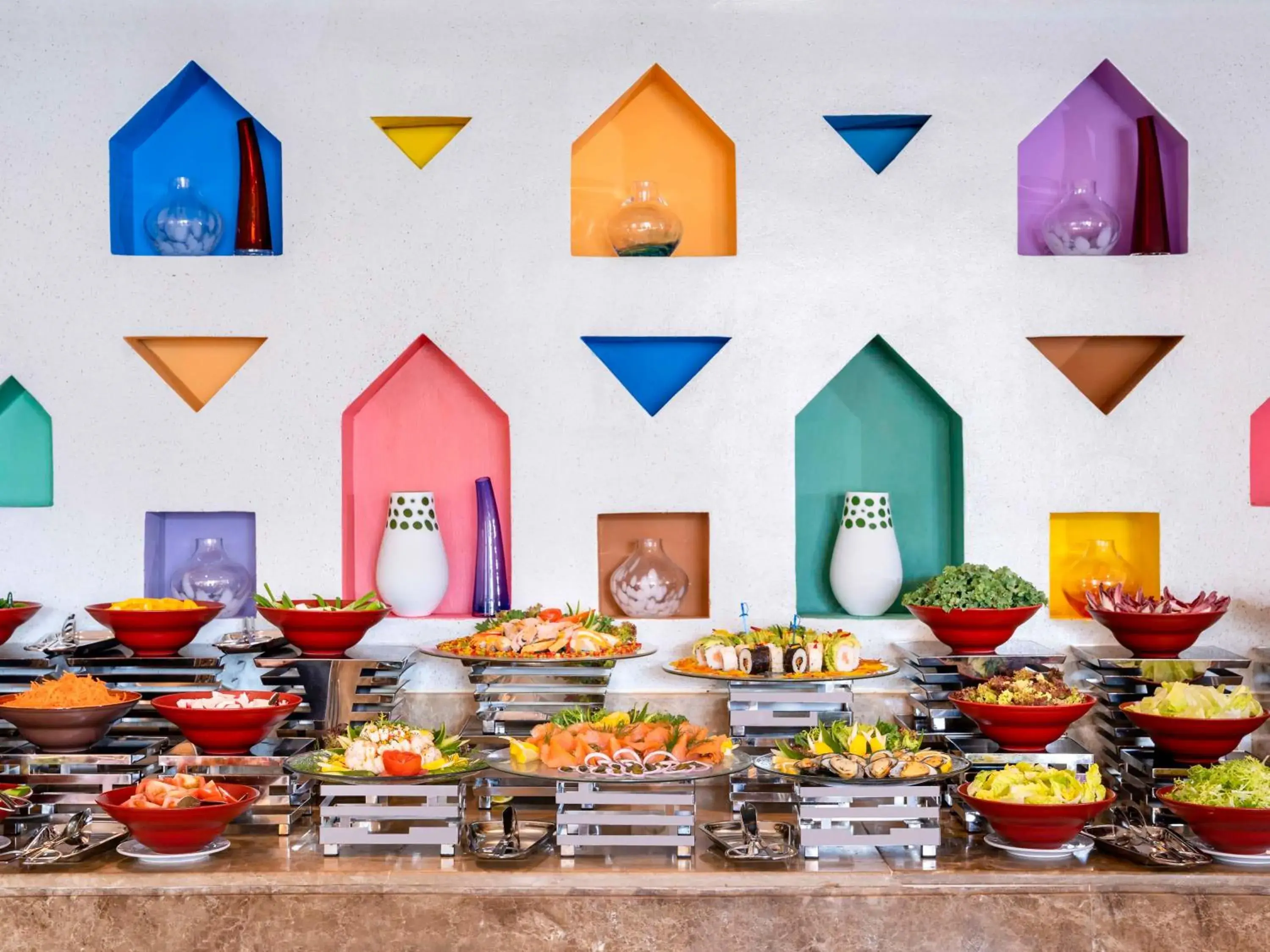 Restaurant/places to eat in Movenpick Makkah Hajar Tower Restaurant/places to eat in Movenpick Makkah Hajar Tower