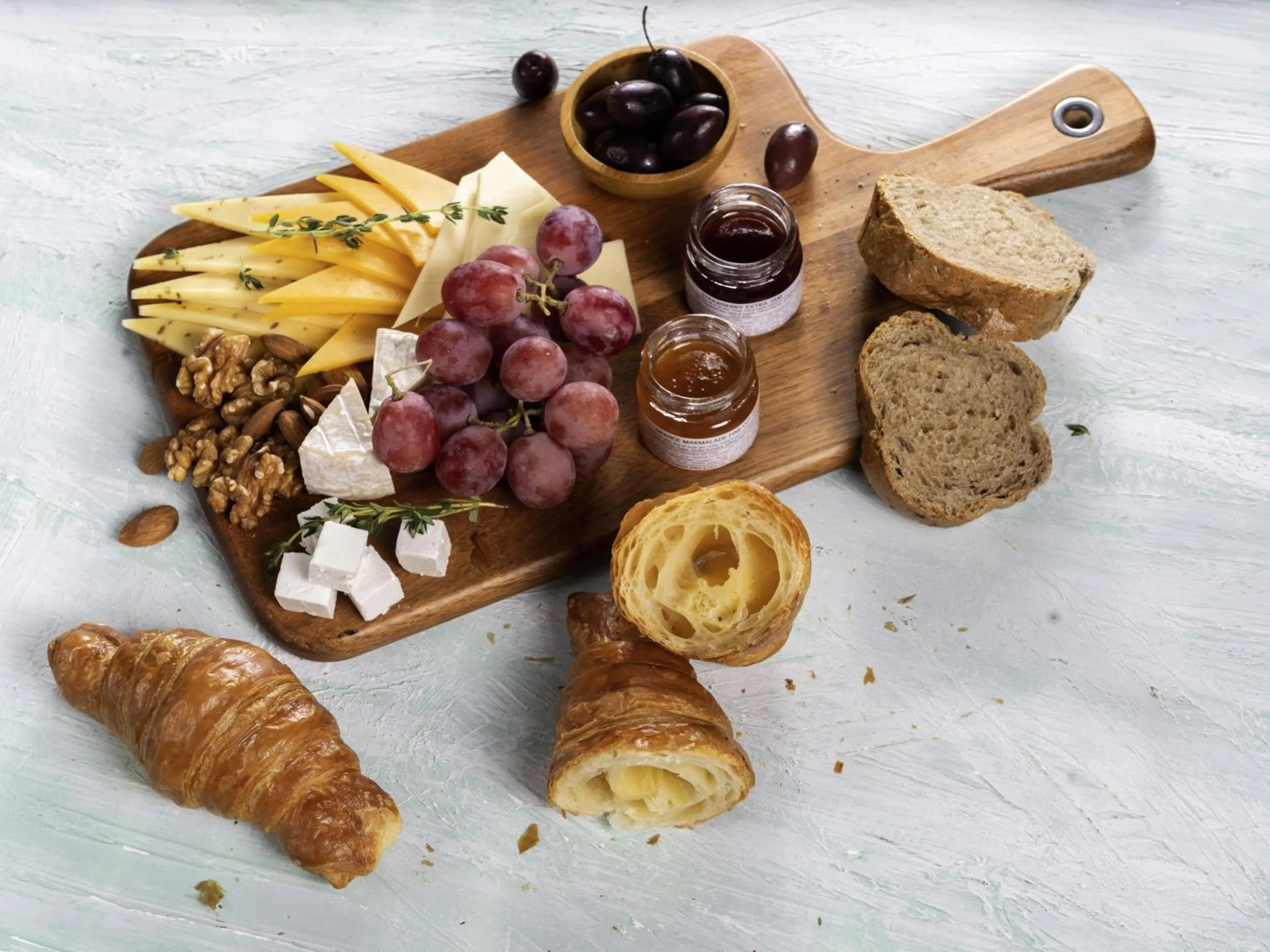 Bedroom in Movenpick Hotel & Residences Hajar Tower Makkah