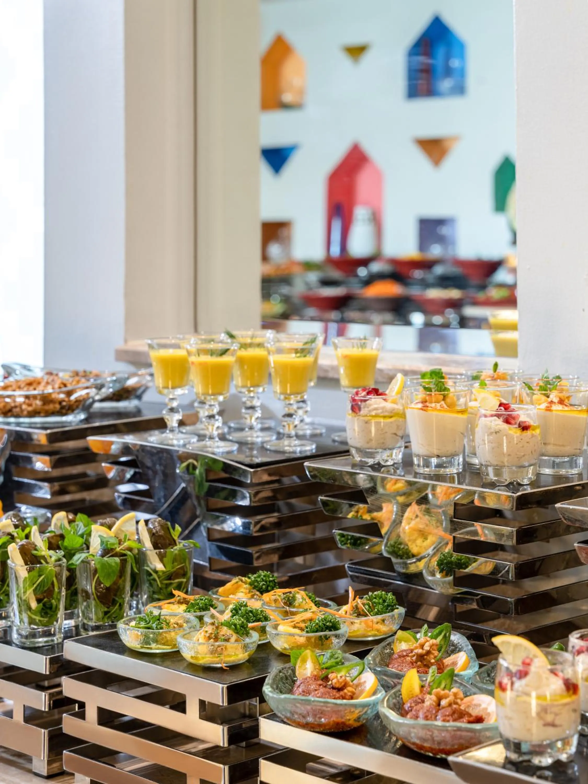 Food in Movenpick Hotel & Residences Hajar Tower Makkah