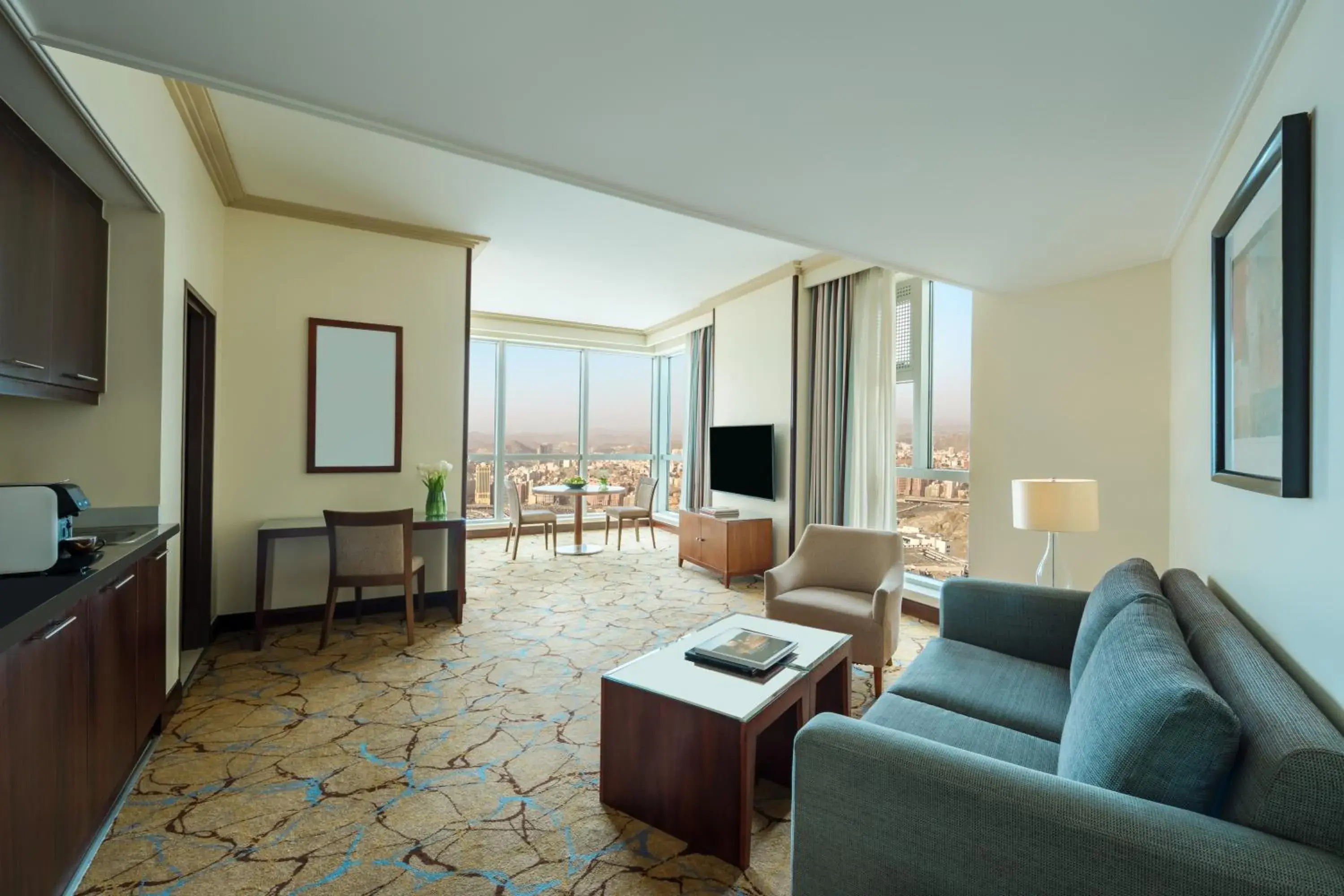 Deluxe Twin Suite with City View in Movenpick Makkah Hajar Tower Deluxe Twin Suite with City View in Movenpick Makkah Hajar Tower