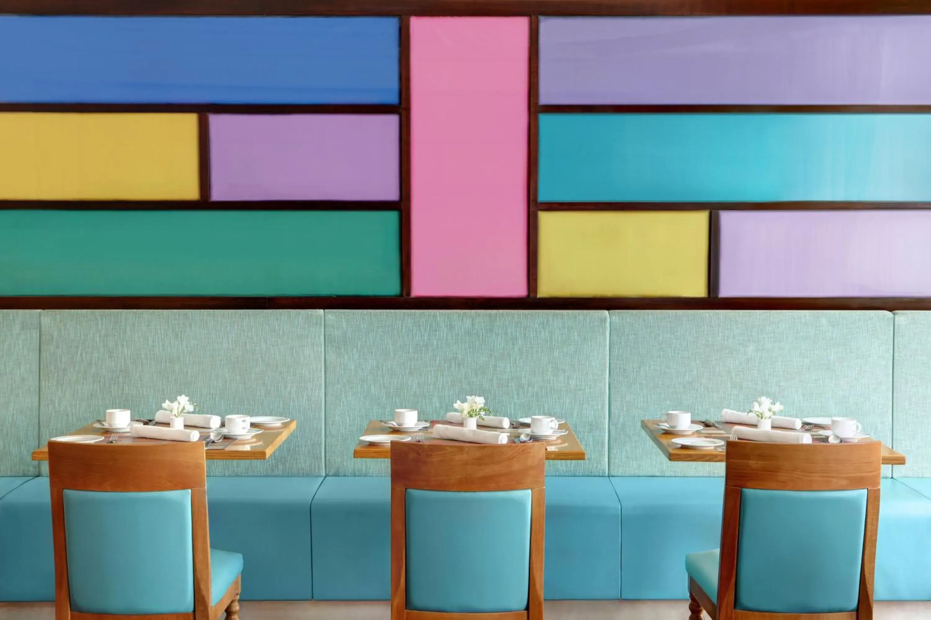 Restaurant/places to eat in Movenpick Makkah Hajar Tower Restaurant/places to eat in Movenpick Makkah Hajar Tower