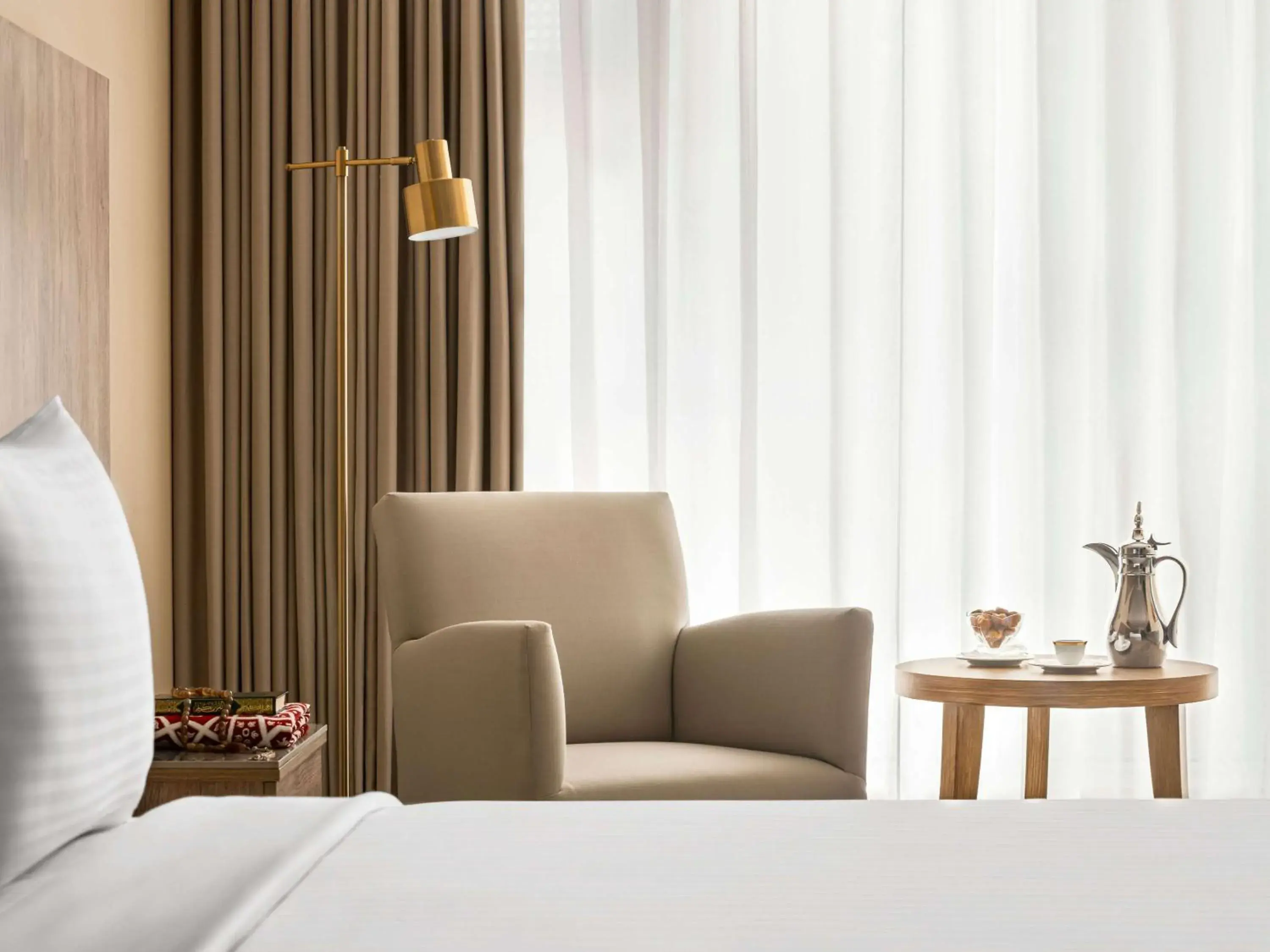 Bedroom, Bed in Movenpick Makkah Hajar Tower Bedroom, Bed in Movenpick Makkah Hajar Tower