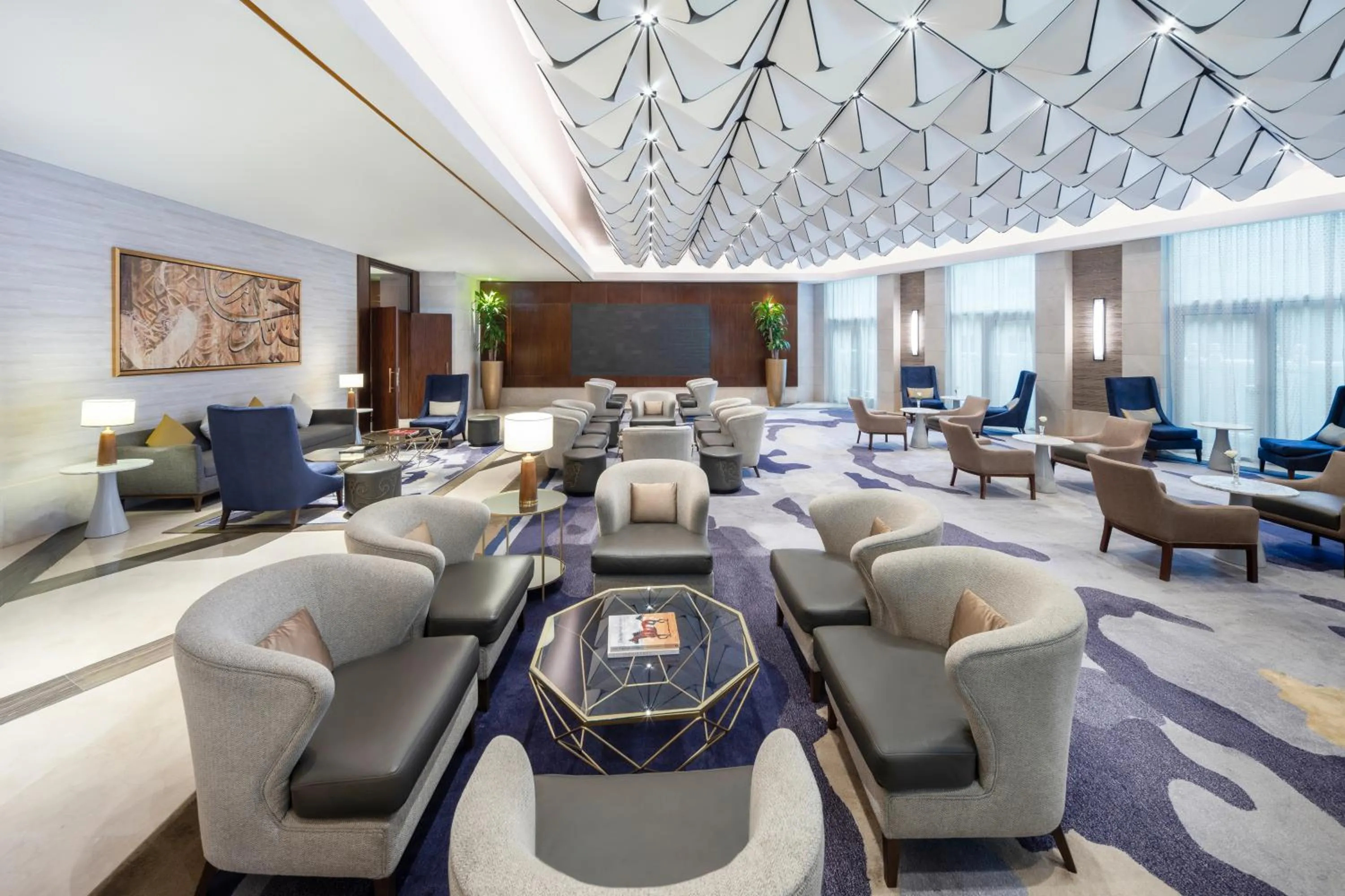 Restaurant/places to eat in Movenpick Hotel & Residences Hajar Tower Makkah