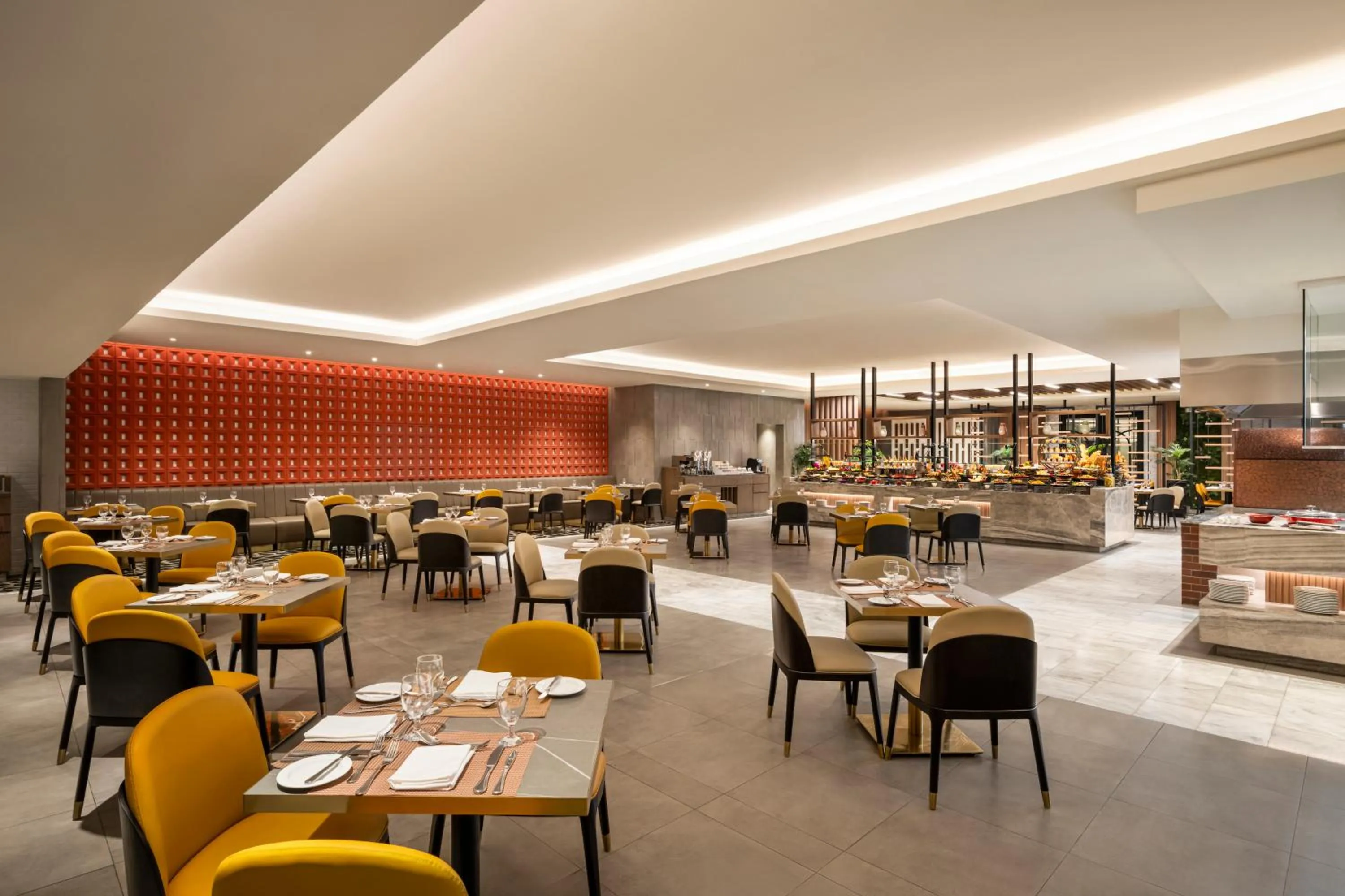 Restaurant/places to eat in Movenpick Hotel & Residences Hajar Tower Makkah